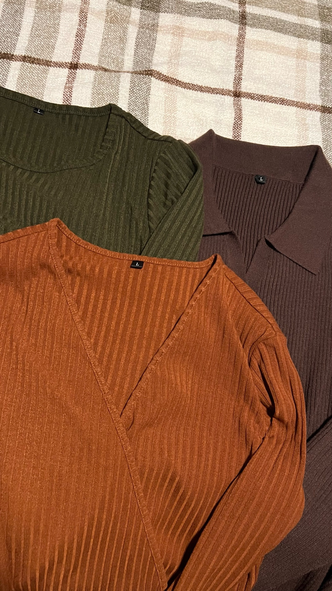 These basic fall dresses from @newshows.us are an easy choice for this Fall season 🍁. You can dress them up or down, and I can totally picture them as teacher’s back-to-school outfits. I’ve got them saved in my Amazon storefront for you! 🫶🏼🤎

https://www.amazon.com/shop/sheblossomsss/list/ZWOIX98PRFPK?ref_=aipsflist
.
.
.
Search 🔍: Fall Dresses, Fall Midi Dresses, Midsize outfit ideas, Fall outfit to wear this 2025, Modest Fall Dresses, Knee length Fall Dresses, Amazon Fall Dress

#newshowsfashion #newshows #falldresses #amazonfallfashion #amazonfalldress #fall2025 #amazonstorefront #amazonaffiliate

#LTKStyleTip #LTKMidsize #LTKSeasonal