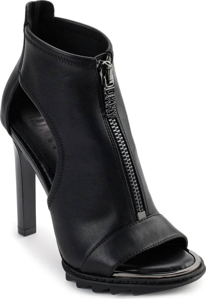 DKNY Dua Sandal | Nordstrom | Nordstrom