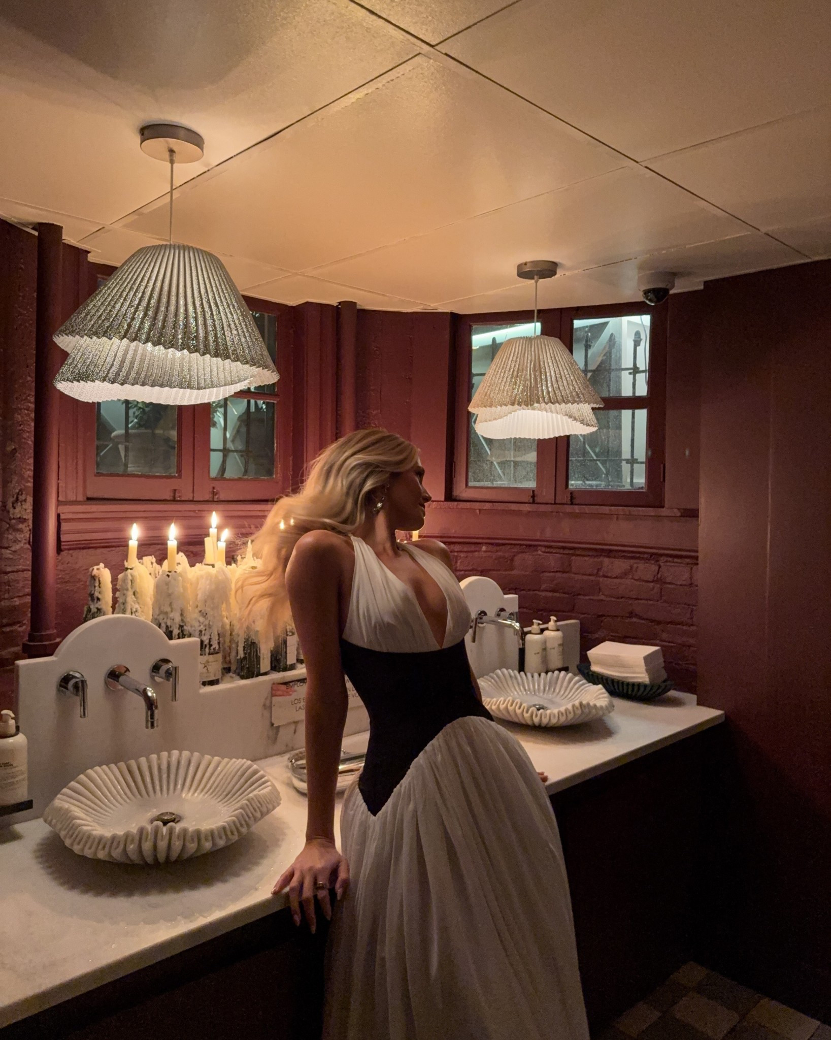 The perfect holiday dress! Fits true to size, wearing small for ref & im a U.S. 4 / 5’9 for reference 

#LTKHoliday #LTKGiftGuide #LTKSeasonal