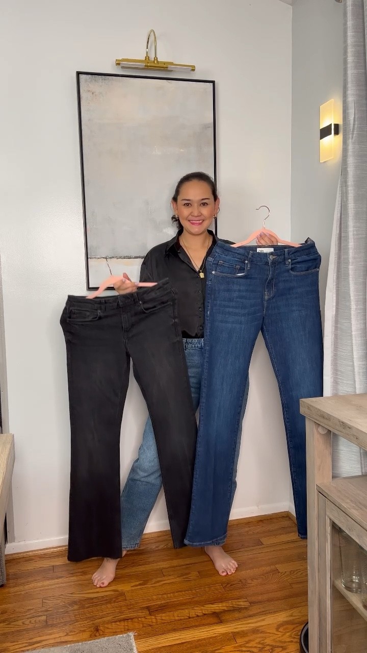 Bootcut jeans 

#LTKsalealert #LTKSeasonal #LTKstyletip