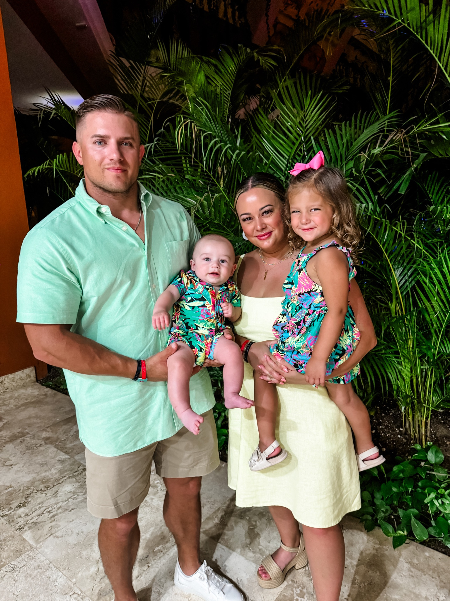 Family beach vacation outfits // matching outfits // target finds // old navy finds // 

#LTKtravel #LTKfamily #LTKkids