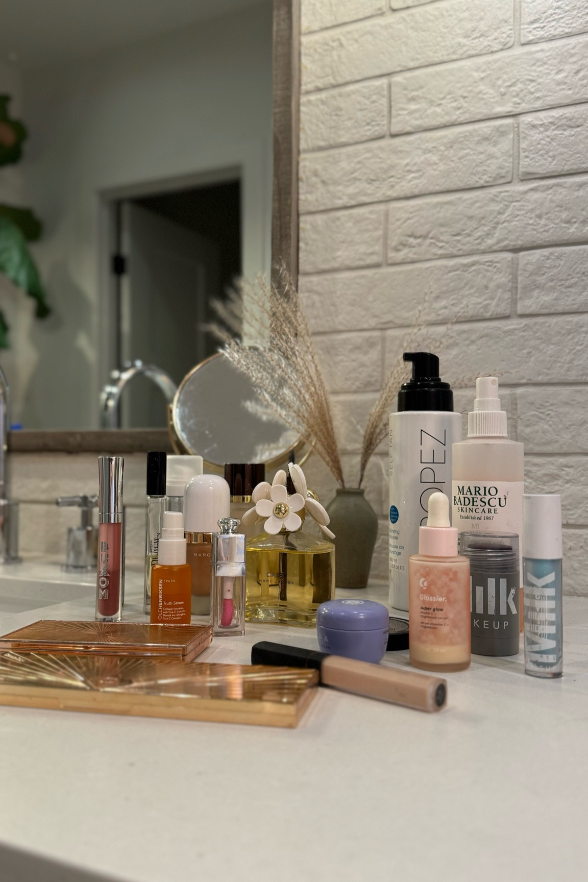 Sephora’s Sale is on now, use code “SAVINGS” for 15-20% off everything! 

#LTKGiftGuide #LTKBeauty #LTKHoliday