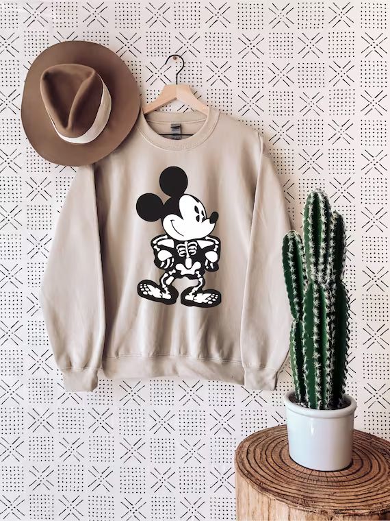 Halloween Vintage Sweatshirt Disney Halloween Sweatshirt - Etsy | Etsy (US)