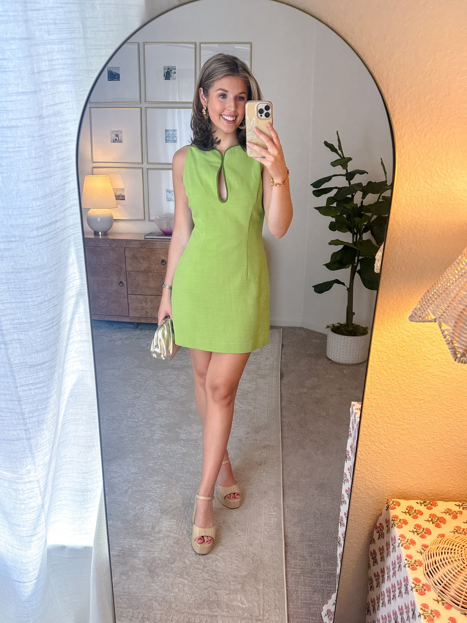 Summer cocktail outfit idea! Wearing a 2!