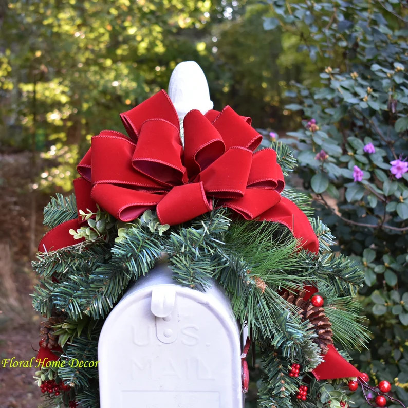 Christmas Mailbox Swag - Faux Pine, Red Velvet Bow, Berries - Etsy | Etsy (Global)