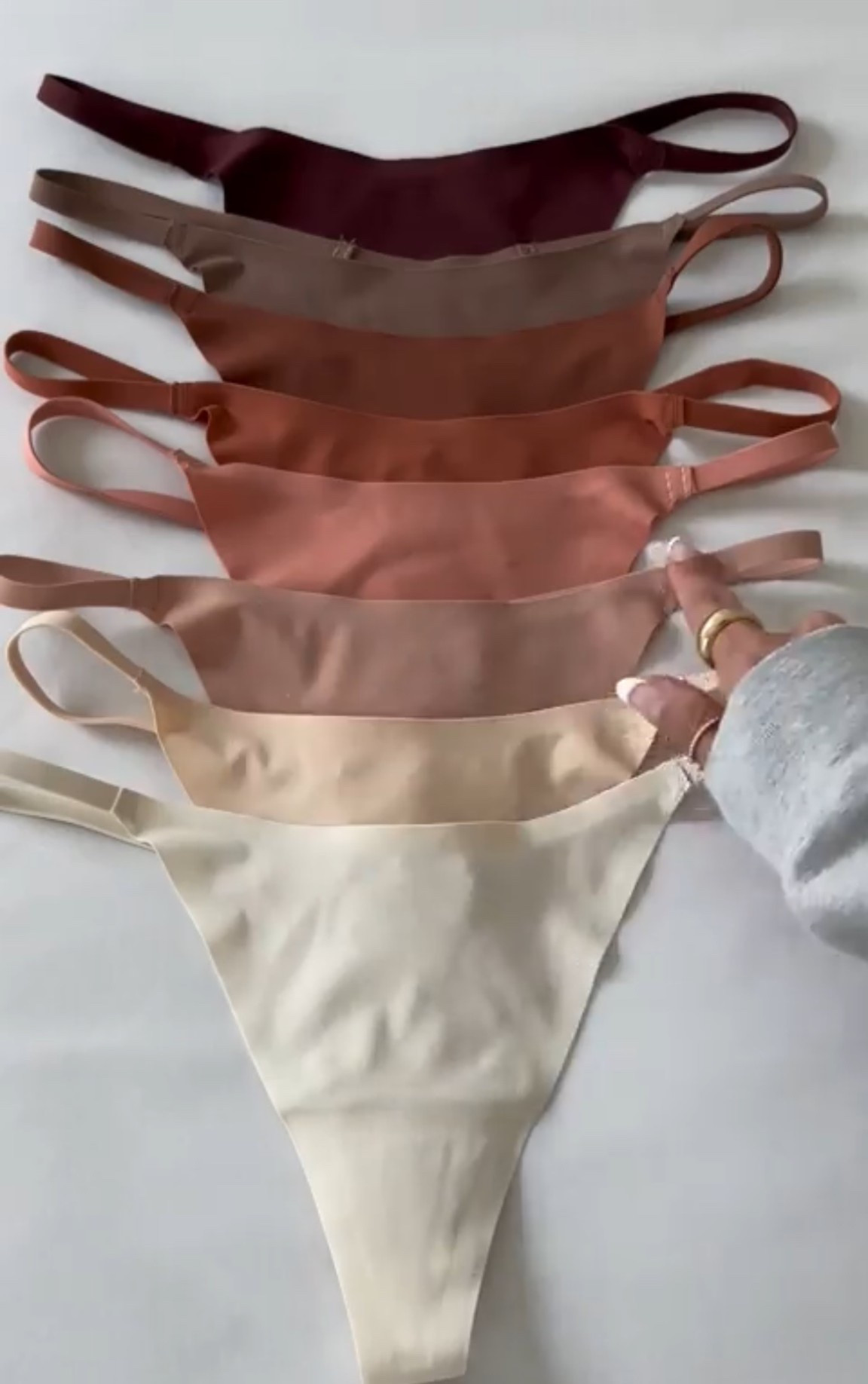 Scroll to shop!! Follow for more!!! Xo! ✨

#LTKFindsUnder50 #LTKFindsUnder100 #LTKBeauty