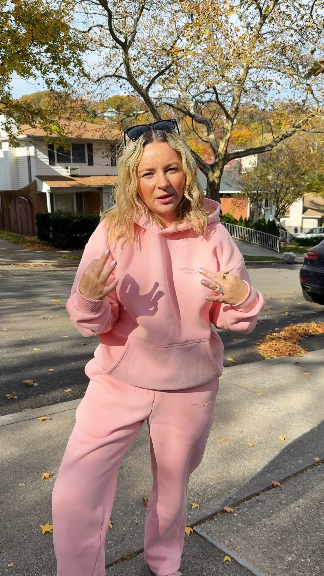 The perfect Christmas gift! Comfrt hoodie and Comfrt sweatpants 🎀

#LTKGiftGuide #LTKStyleTip #LTKHoliday