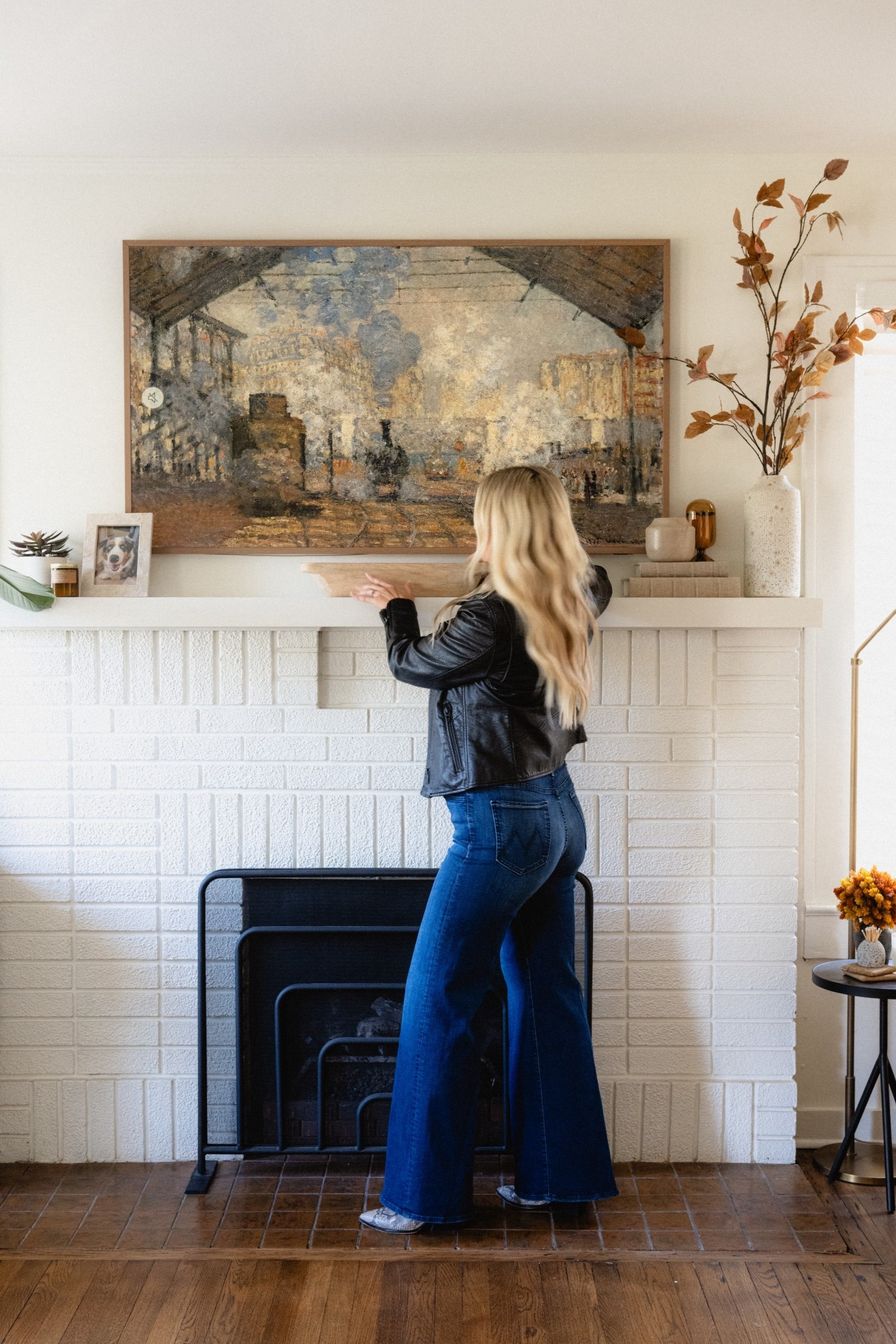 ⏳ Only one day left of Amazon Prime Deals — and this is the perfect time to invest in pieces that elevate your home long-term.

One of my favorite design hacks? The Samsung Frame TV. I’ve used it in multiple projects because it solves a common problem: how to make technology disappear into a beautifully designed room. 📺➡️🖼️

A traditional black TV can disrupt a thoughtfully curated space, but the Frame TV doubles as digital art — making it feel like part of the design, not a distraction. I usually recommend matching the frame to the wood tones in your flooring, or choosing a finish that harmonizes with your color palette and textures.

I've rounded up the Frame TV and other designer-approved Prime Day picks on my LTK — these are the pieces I reach for again and again when I want form + function to coexist seamlessly.

Tap the link in bio or head to LTK to shop before the deals end! 

#InteriorDesignTips #DesignerFinds #FrameTV #PrimeDayDeals #AmazonHome #MorganPageDesigns #DesignThatWorks #HomeStyling #InteriorInspo 

#LTKHome