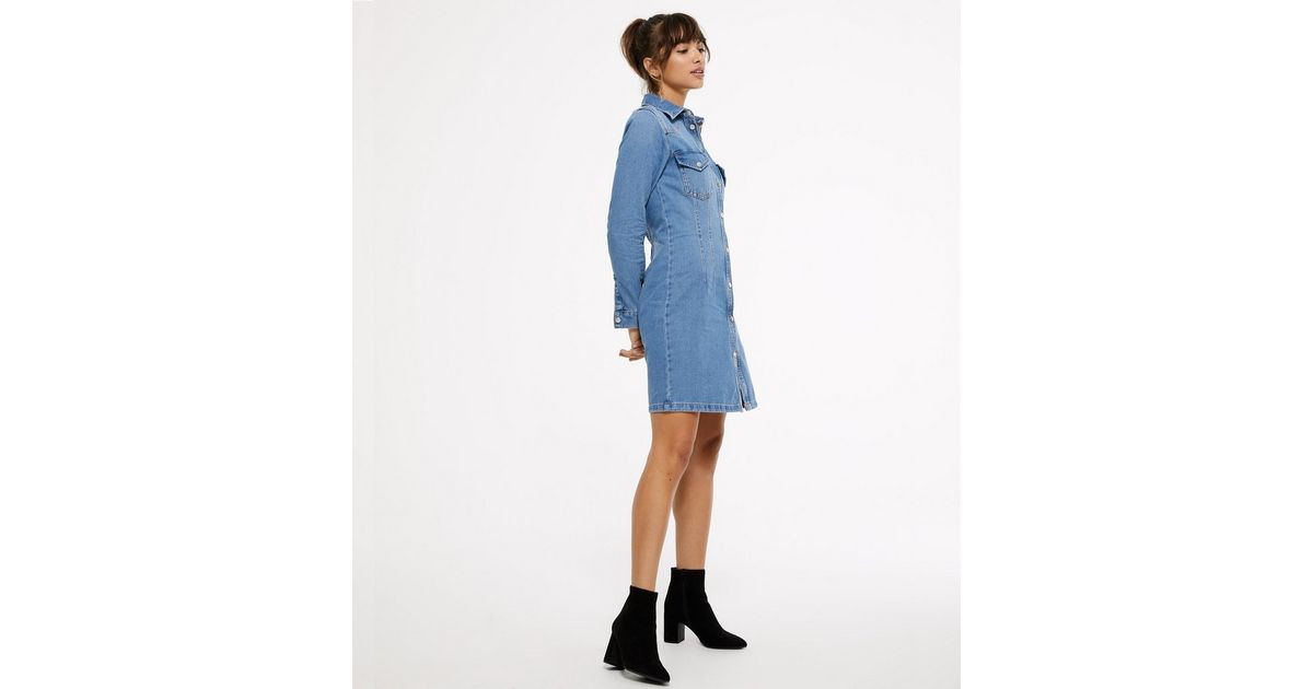 Blue Denim Bodycon Shirt Dress 
						
						Add to Saved Items
						Remove from Saved Items | New Look (UK)
