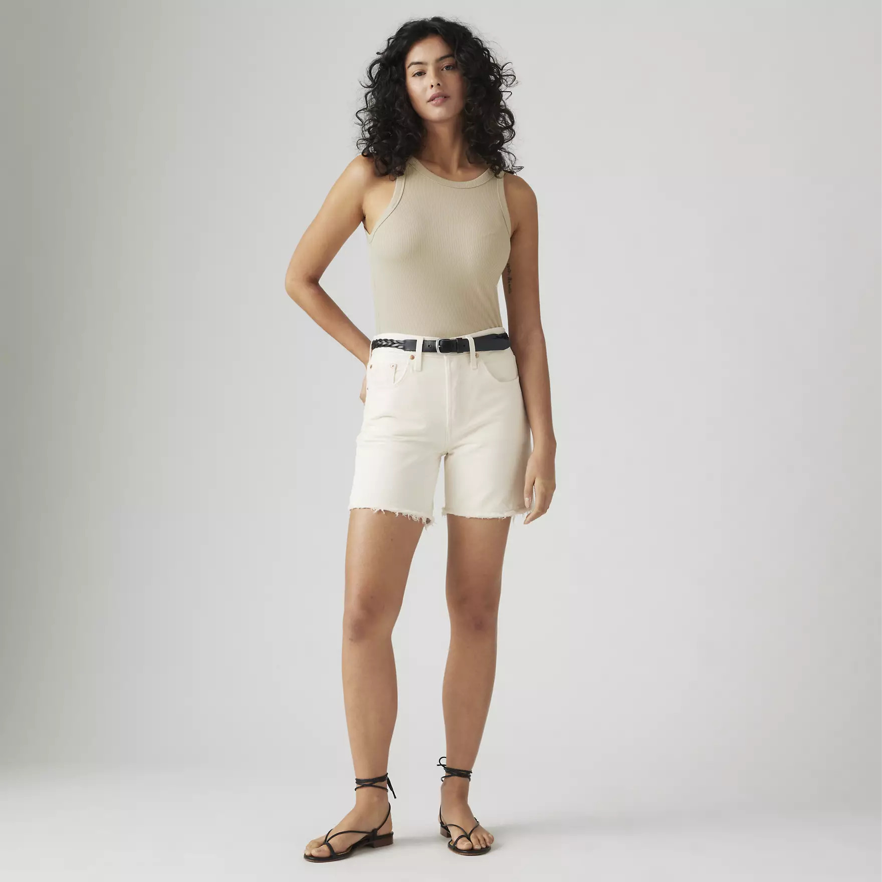 501\u00ae Mid Thigh Women's Shorts | Levi's US