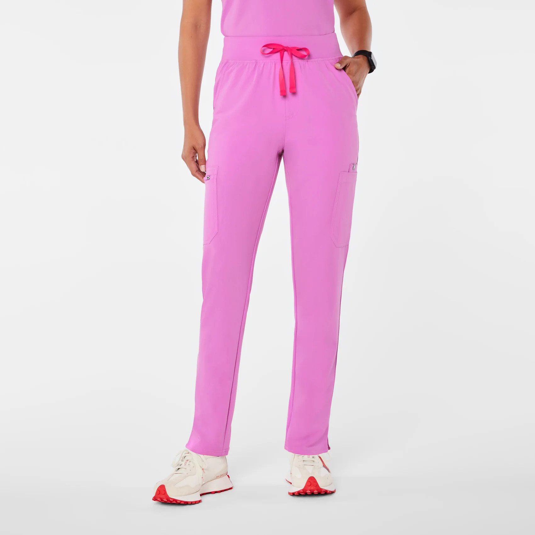 High Waisted Yola Skinny Scrub Pants™ | FIGS