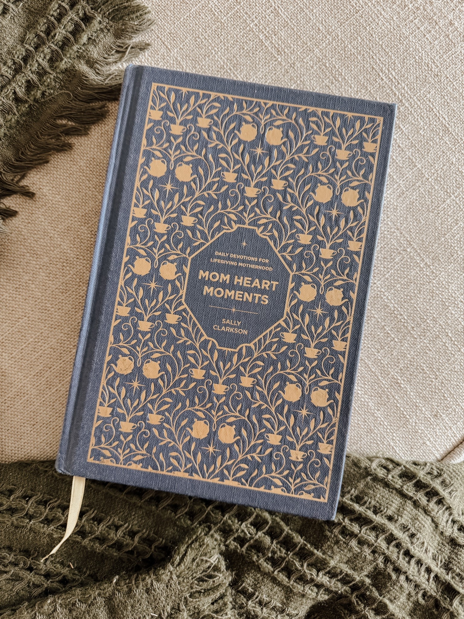 Just finished up this excellent daily devotional.. highly recommend this one for the mamas 🤍

morning devotional | daily devotional | Mom Heart Moments | morning devotions | spend time with Jesus | in His Word | morning like these 

#LTKGiftGuide #LTKmomlife #LTKmorningroutine