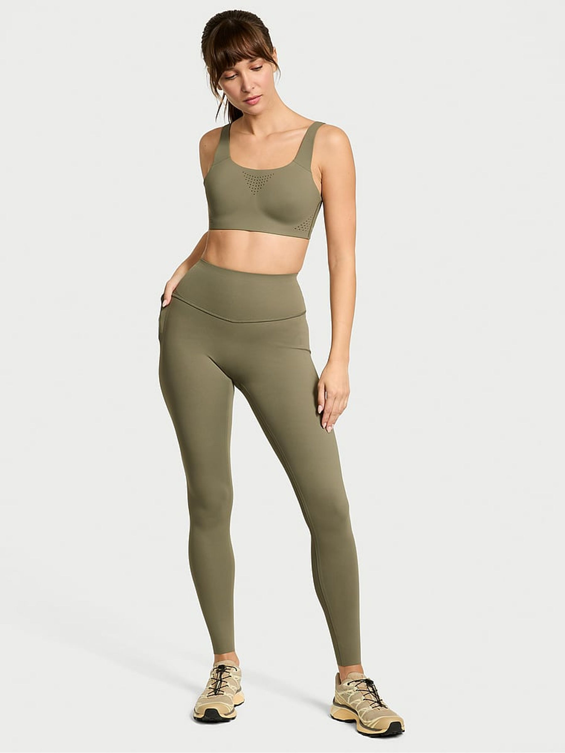 Desert Cactus Green Elevate™ Low Support Leggings with Side Pockets | Victoria's Secret UK | Victoria's Secret UK