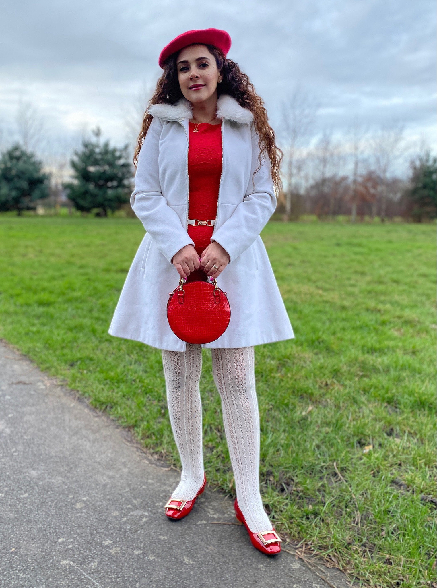 Parisian style for Valentine’s Day 🥰❤️🌹

🏷 #galentinesoutfit #valentinesoutfit #romanticstyle #valentinesaesthetic #ukfashionblogger #glamorousstyle #classygirl #elegantstyle #myparisstyle #parisianstyle #timelessfashion #femininestyle #fashiongals #fashionblogger #stylingtips #topfashiontrends #fashiondiary #pinterestgirl #gossipgirl #blairwaldorf #oldmoneystyle #ugccreator #styleinspo #momentsofchic #winteroutfit #winteroutfitinspo #winteroutfitideas #preppy #ltkeurope #ltkstyletip

#LTKstyletip #LTKeurope #LTKmidsize