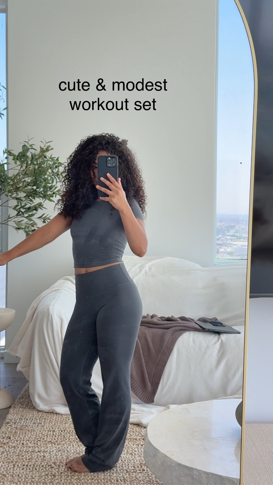 found a comfy, cute & flattering, modest workout set 

workout outfit, gym outfit, pilates outfit