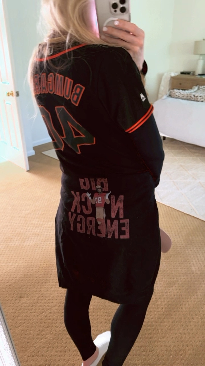 IYKYK … bringing the energy for the Dodgers / Giants game tonight! Madbum and Bosa 😆😆

I love baseball season!! 

#LTKSeasonal #LTKActive