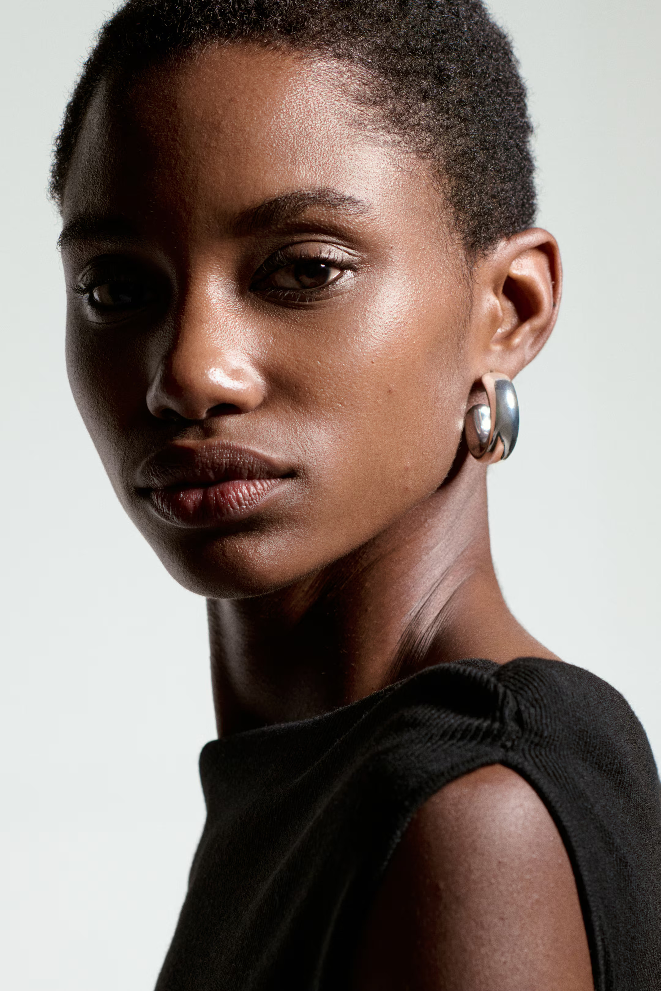 Off-the-Shoulder Dress | H&M (US + CA)