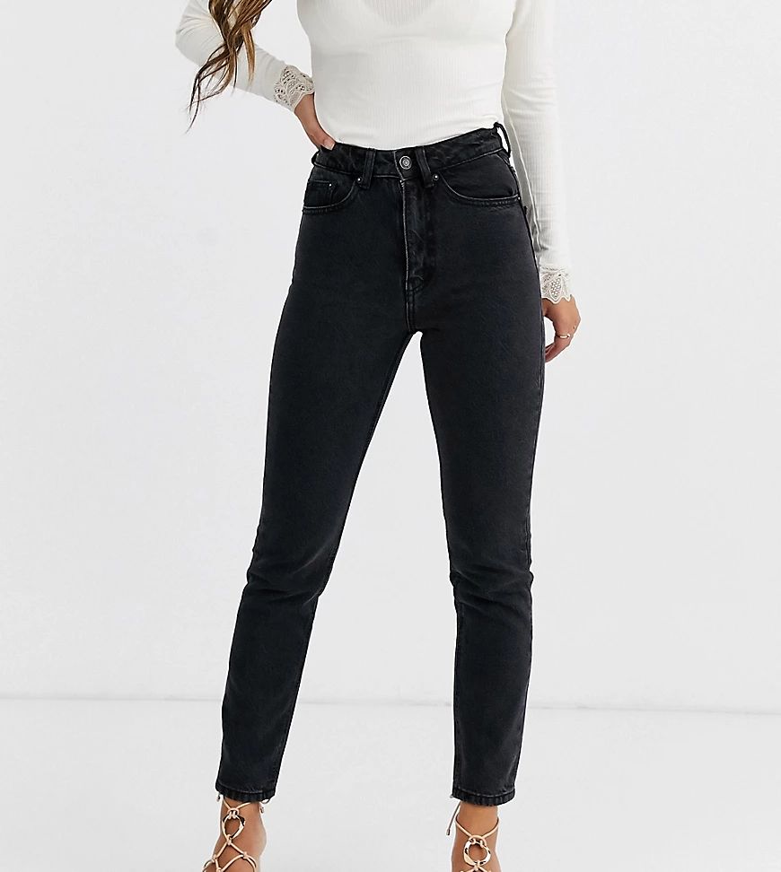 Vero Moda Petite high waist ankle grazer mom jean-Black | ASOS (Global)