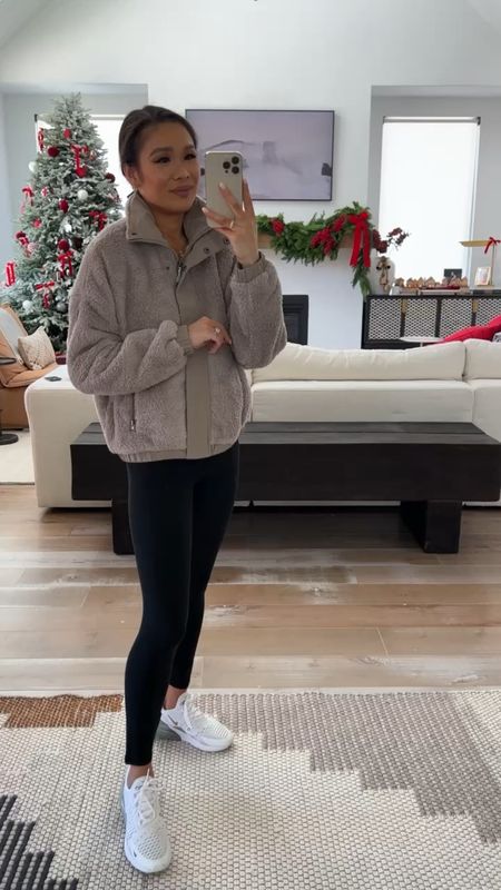Another cozy fall outfit that is perfect for winter, too! I love this full zip Sherpa jacket paired with black leggings for a chic loungewear look. The Sherpa is very soft and keeps you warm! Wearing size XS and it fits TTS. The leggings are also in a size XS and it fits like a glove 