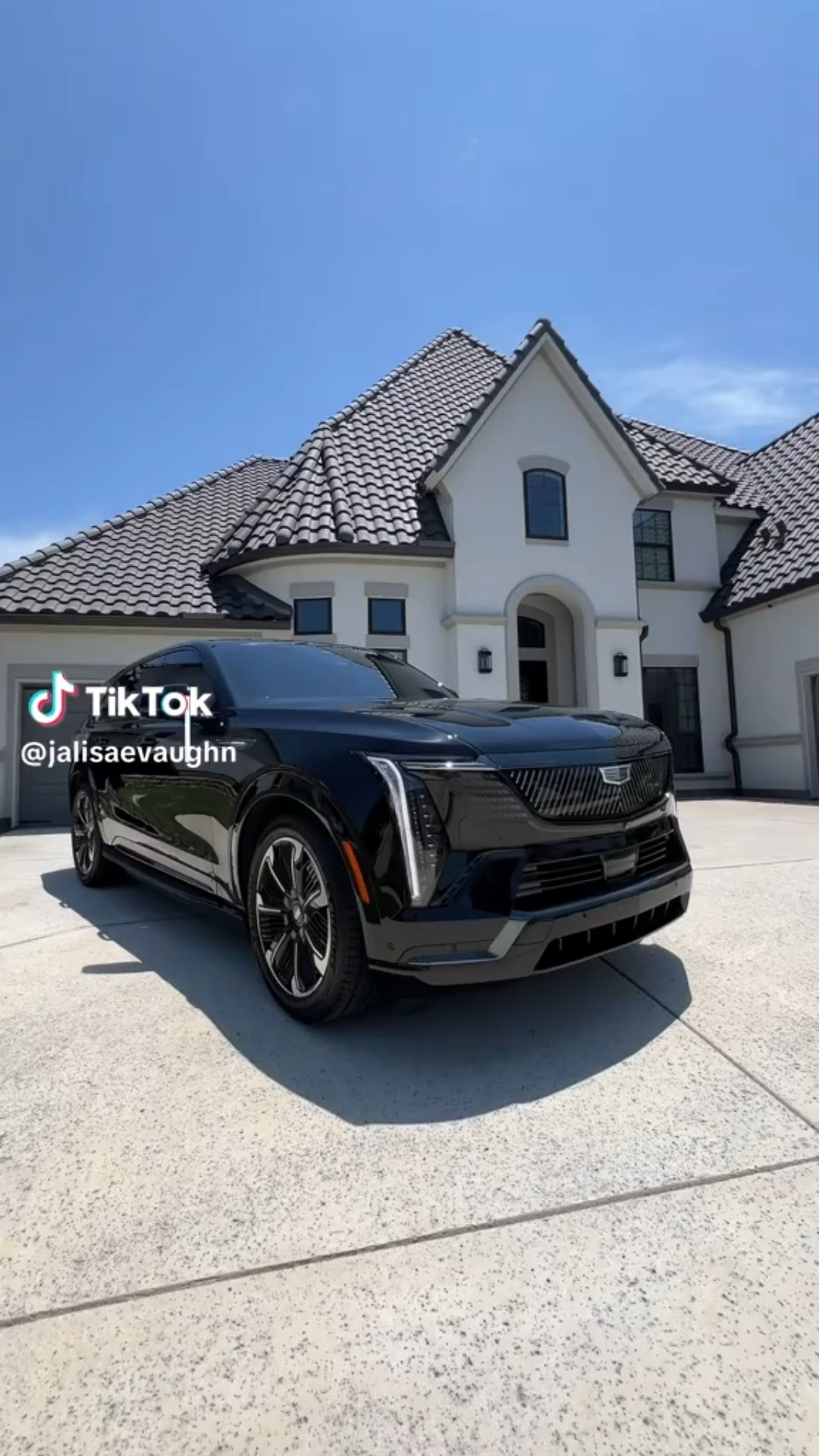 Items I like to keep handy at all times when in the car! Shop your must haves!



#LTKTravel #LTKFindsUnder50 #LTKdayinmylife