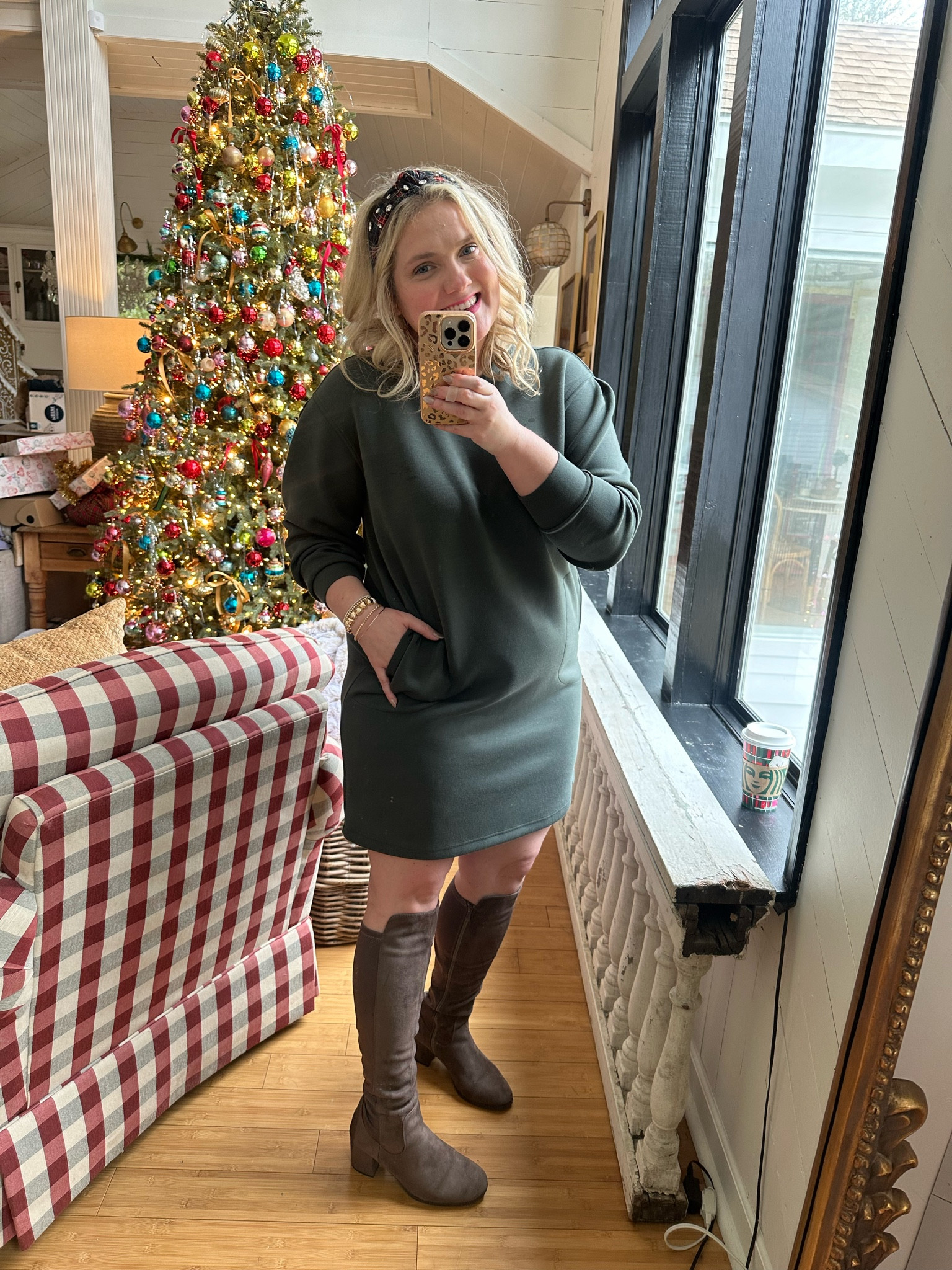 OOTD ✨🎄

#LTKSeasonal #LTKHoliday #LTKmidsize