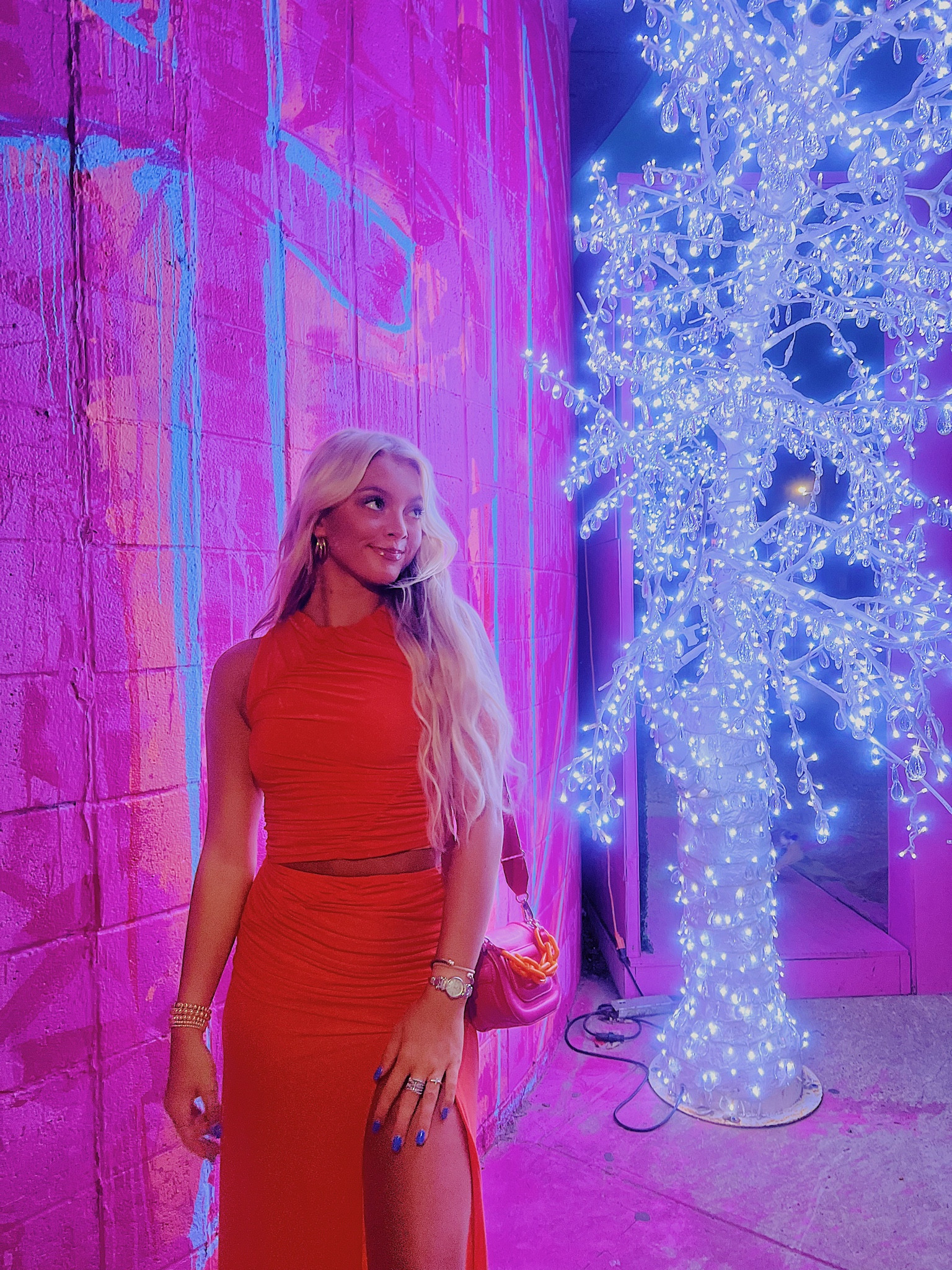 XOXO 💋🤍 

Girls night out!! Outfit from Rent the Runway !!

#LTKunder100 #LTKtravel #LTKstyletip