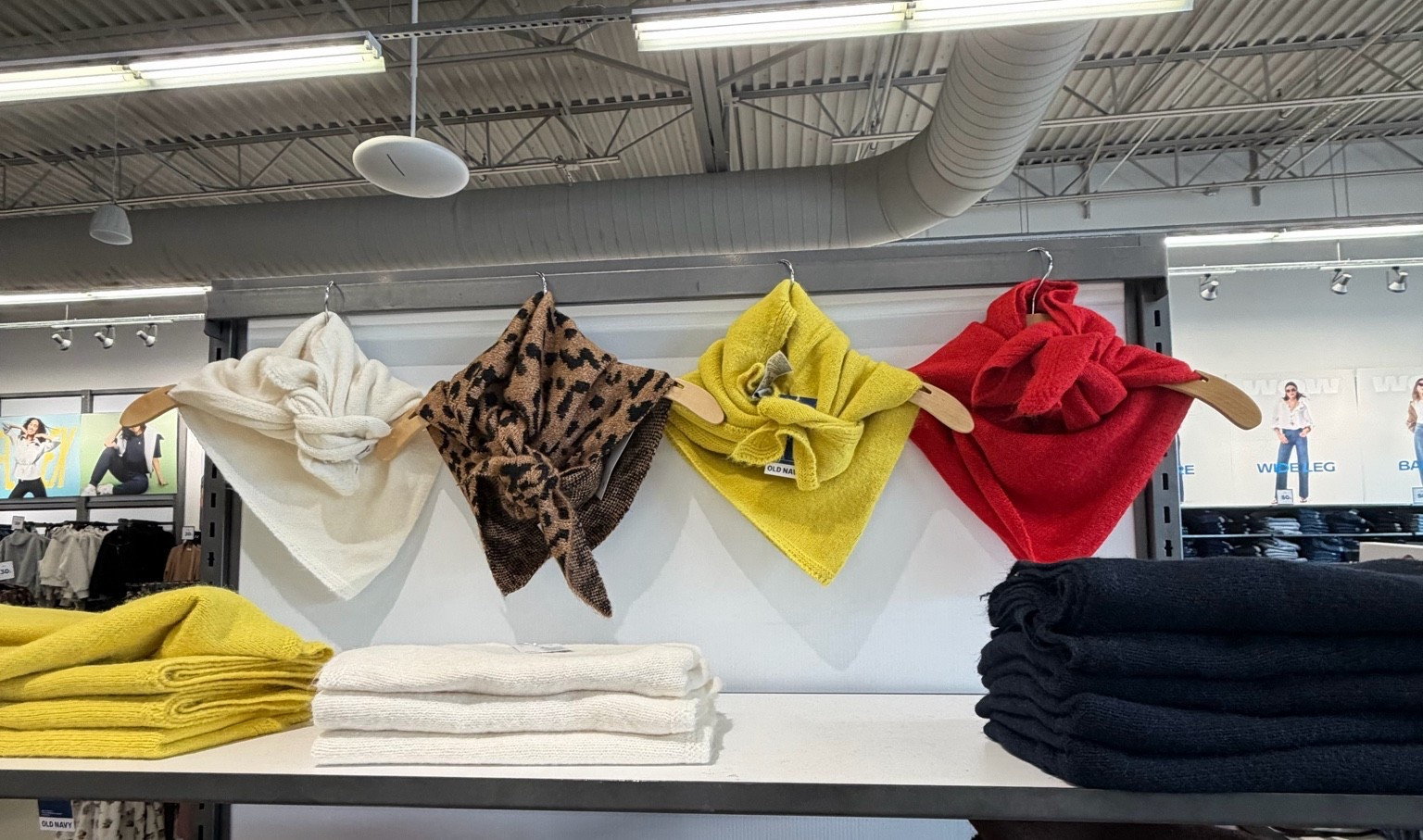 How fun are these sweater scarfs from Old Navy!!

#LTKootd