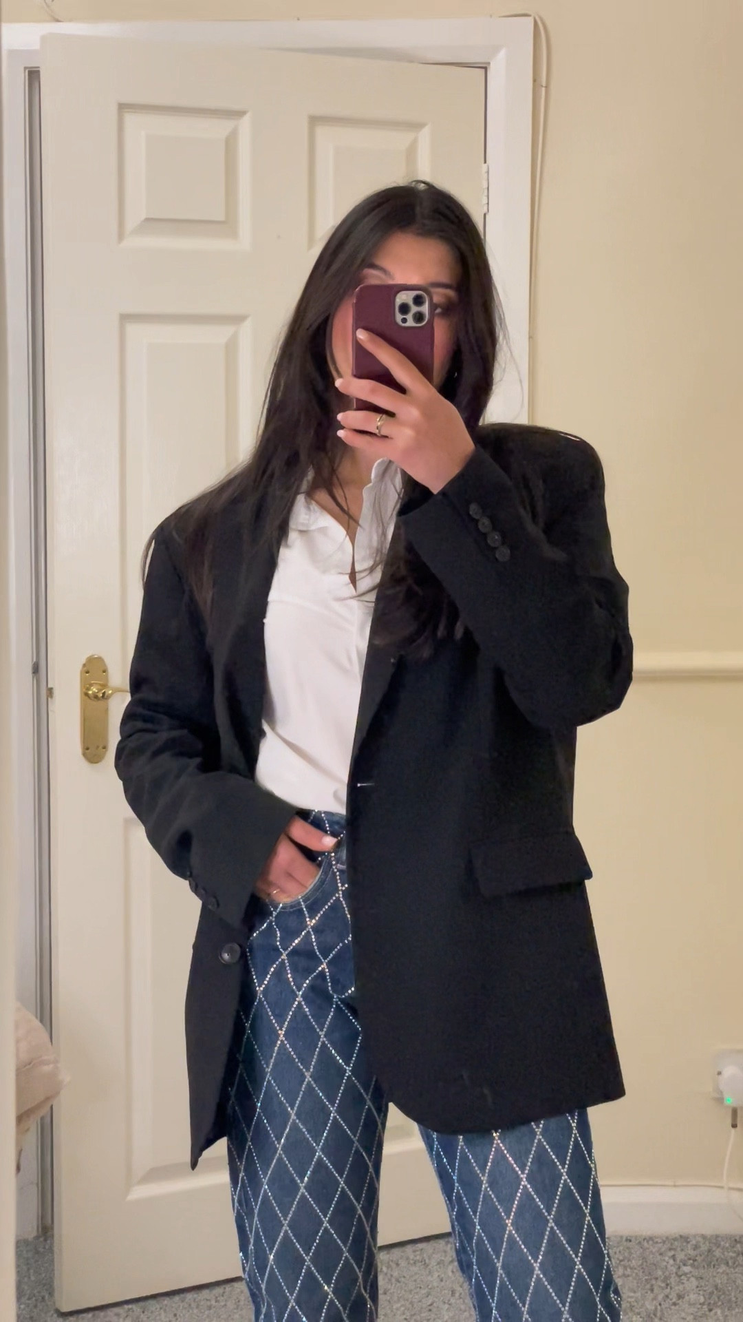 GRWM

#grwm #outfitideas #outfitofthenight #saturdaydinner #simpleoutfitideas #simpleoutfit #zarajeans #zararhinestonejeans #whiteshirtoutfit #blackblazer #blackblazeroutfit #dierfavenue #autumnoutfits #falloutfits #outfitinspo

#LTKeurope #LTKstyletip #LTKparties