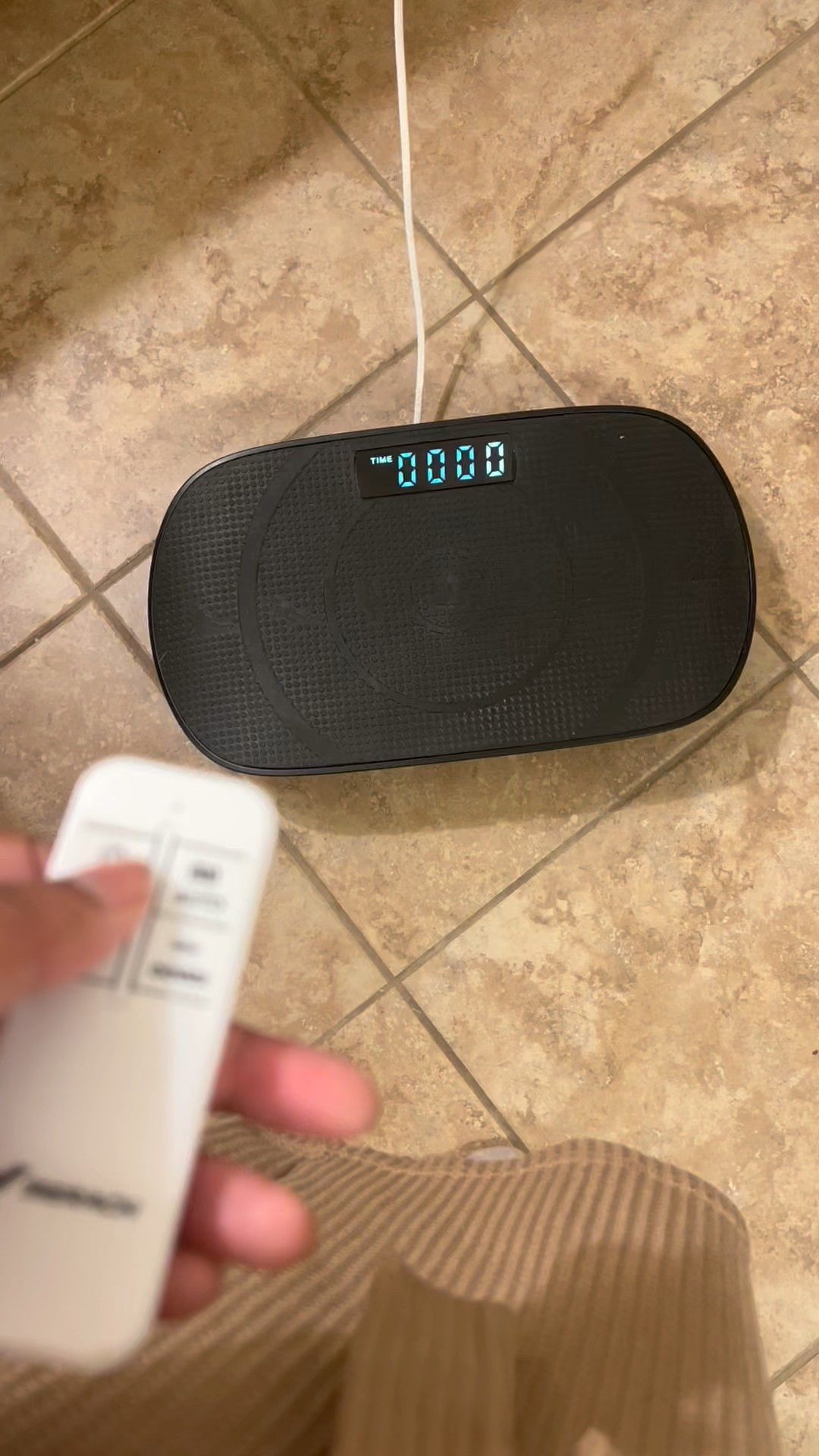Good morning Happy Wednesday!!!! Here’s how I like to start my morning with a wake and shake 🫨 lol ! 😂  
This is a vibration plate used for lymphatic drainage. I also like to use to help wake me up in the am to better start my day.  

#LTKBeauty #LTKActive #LTKdayinmylife