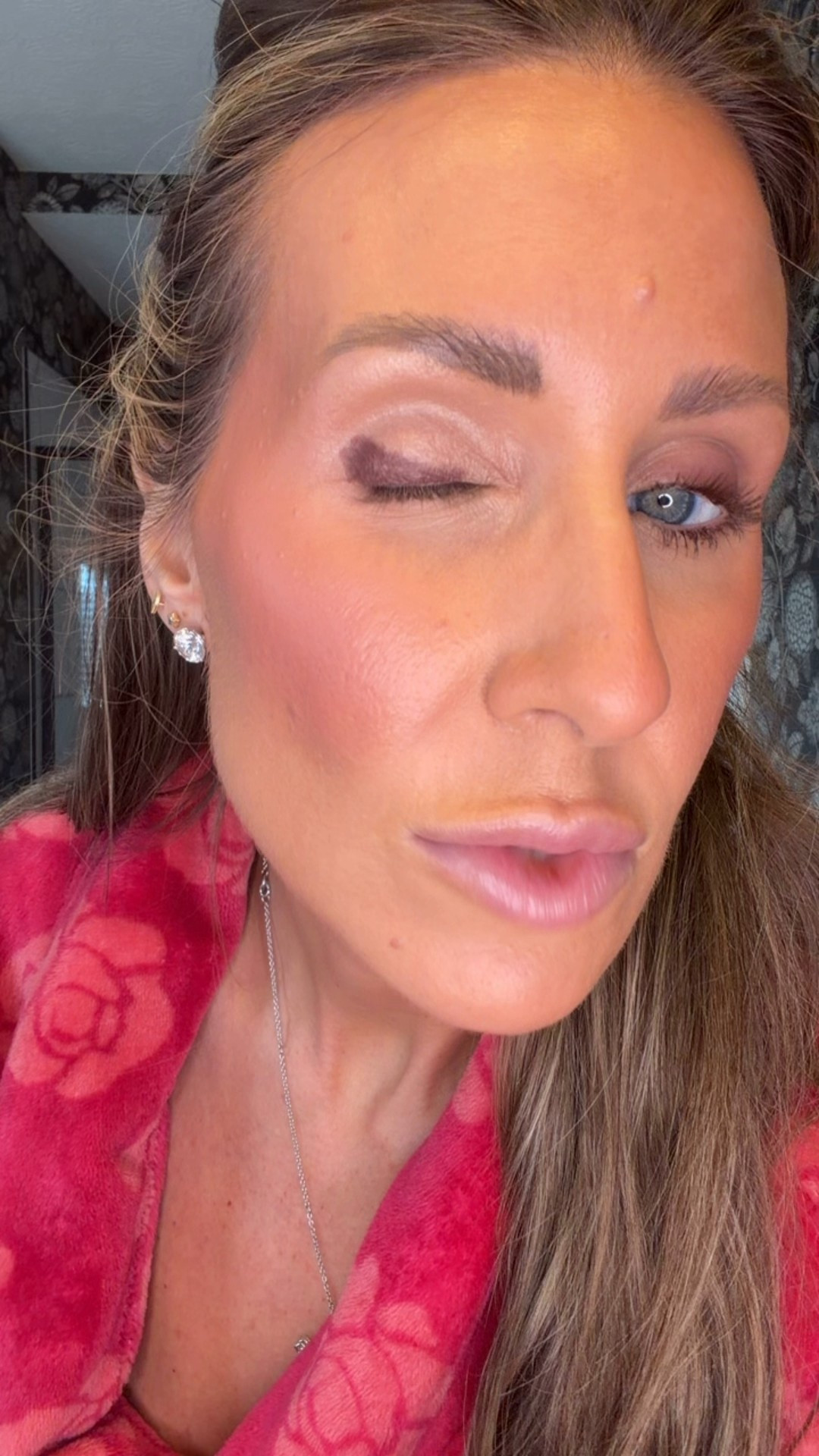 Easy eye makeup over 40 

#LTKBeauty #LTKgrwm #LTKOver40