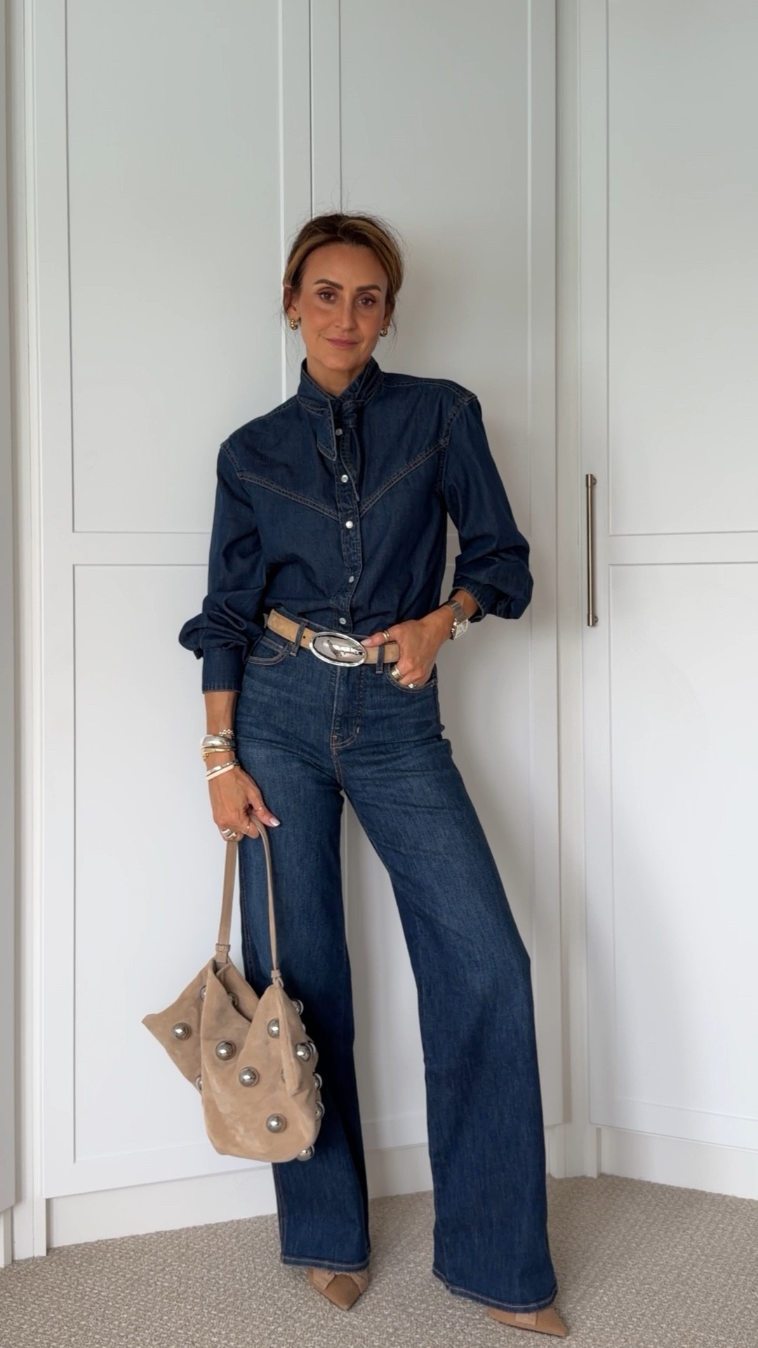 Fall outfit formula: denim on denim with a western flare 🍂🫶🏽 comment SHOP and I’ll send you all the links! 

These jeans are my favorite fit and wash of the season (I can’t stop talking about them!) and it just met its match, this sweet western style denim shirt. So manybways to accessorize it. I went for a western-ish vibe. 

Jeans 25/tts lots of stretch, shirt XS

#LTKootd #LTKgrwm #LTKSeasonal