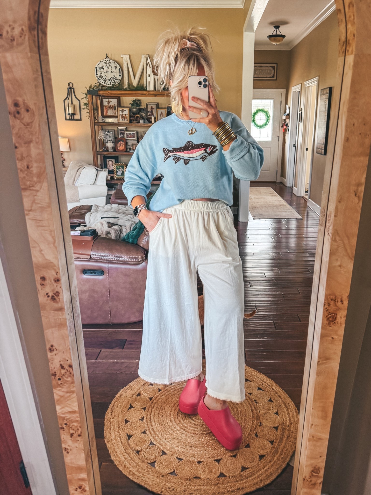 LOVE this sweater!! I’m wearing a medium in sweater and pants. 
