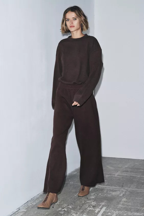 SOFT LONG SLEEVE SWEATSHIRT | Zara UK