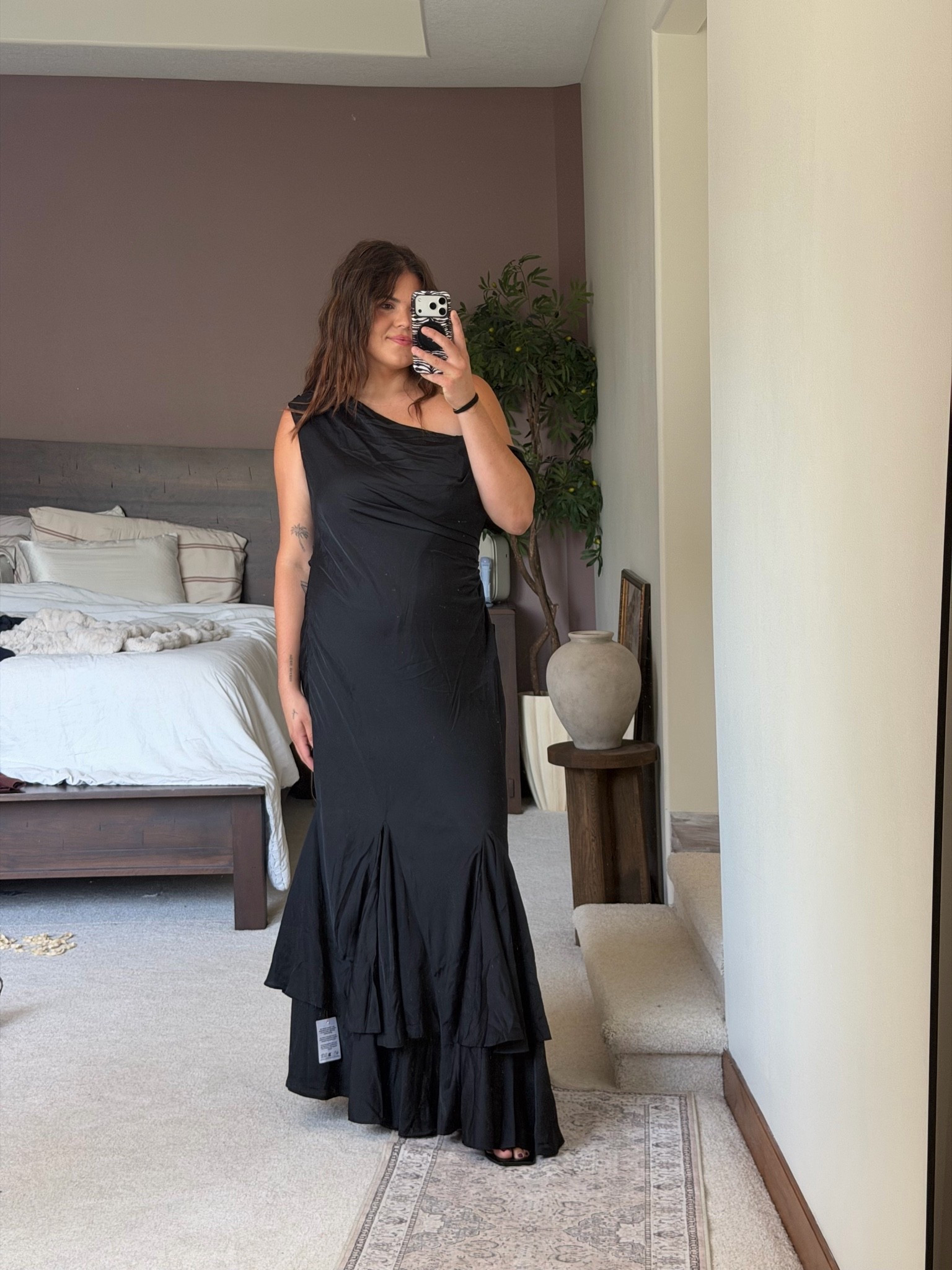 Special event dress / formal wedding guest dress size xl 14 

Midsize, size 12, size 14, mom style, curvy outfit, thick tummy approved @ASOS