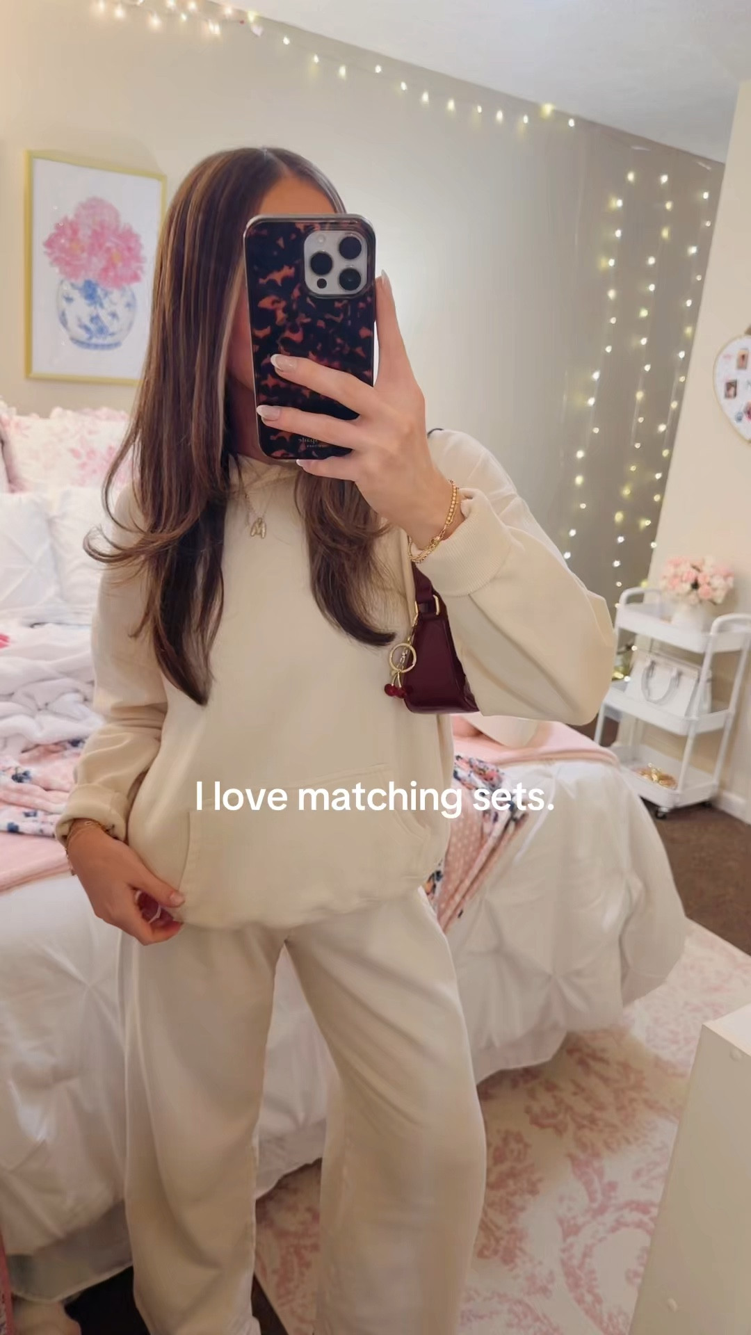 Hollister Set🍒✨

#LTKStyleTip #LTKFindsUnder50 #LTKGiftGuide