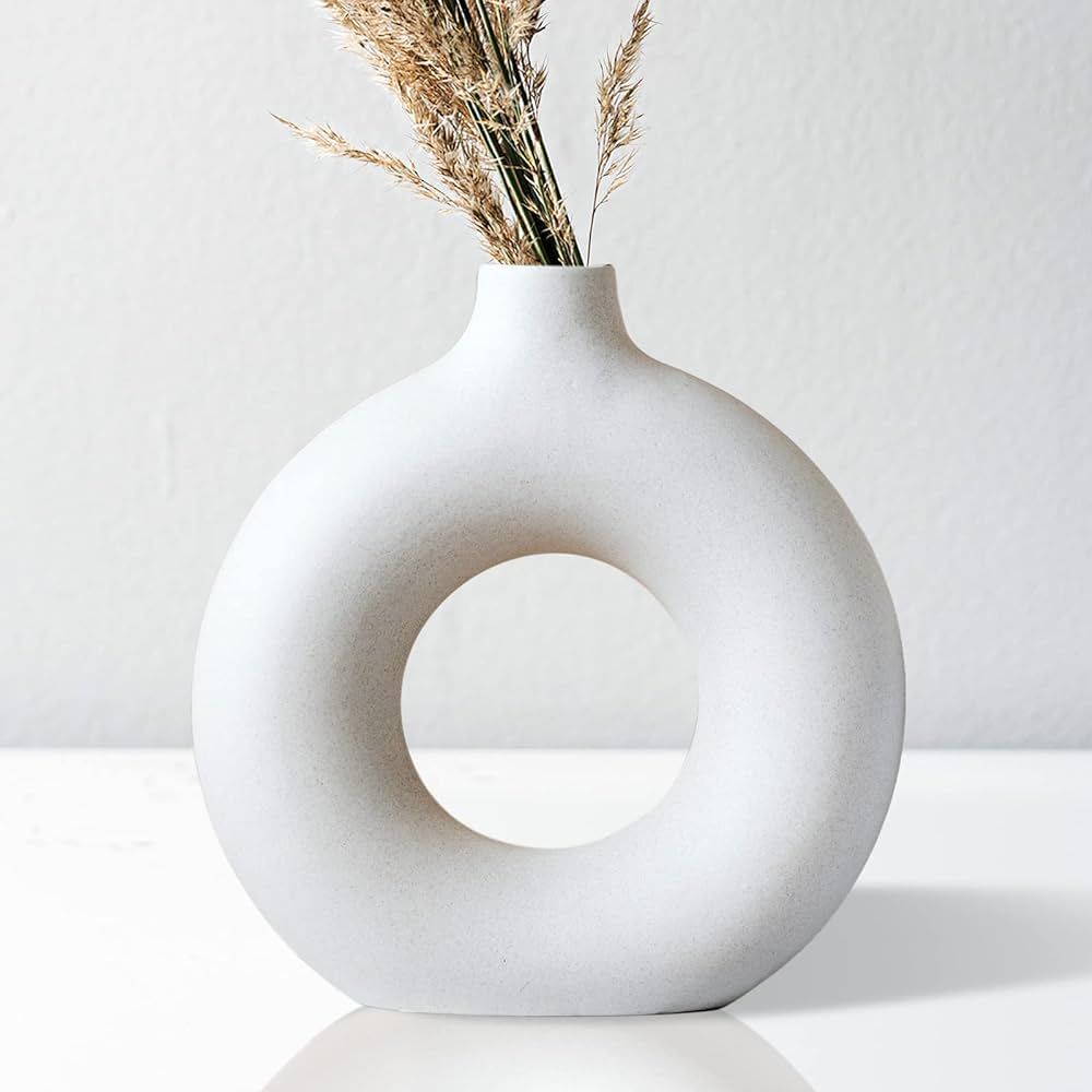 LZV White Ceramic Vase Nordic Circular Matte ​Hollow Donut Flower Vases for Dinner，Office，B... | Amazon (US)