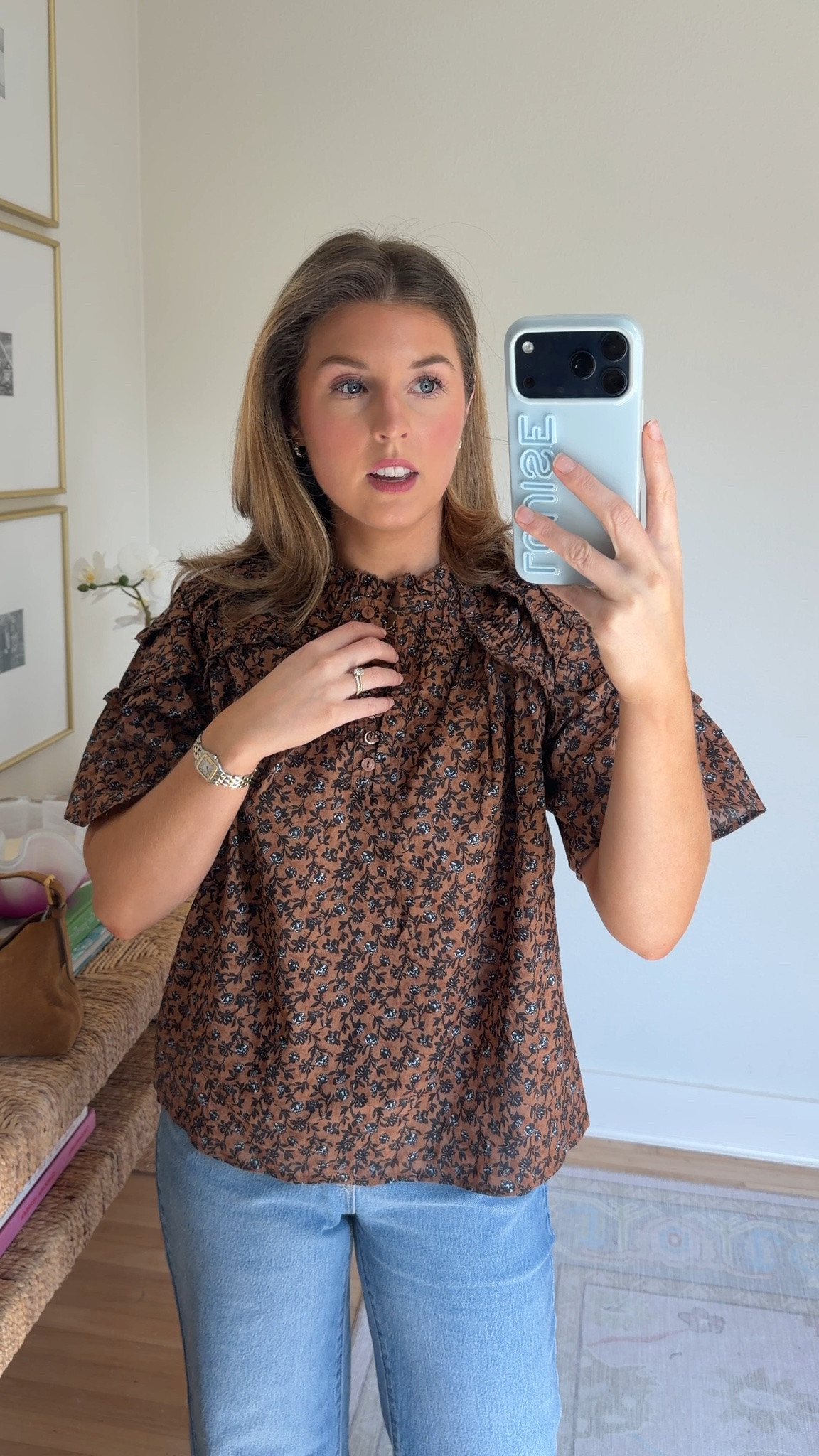 New fall finds from Walmart! Wearing a S in top and 4 in jeans