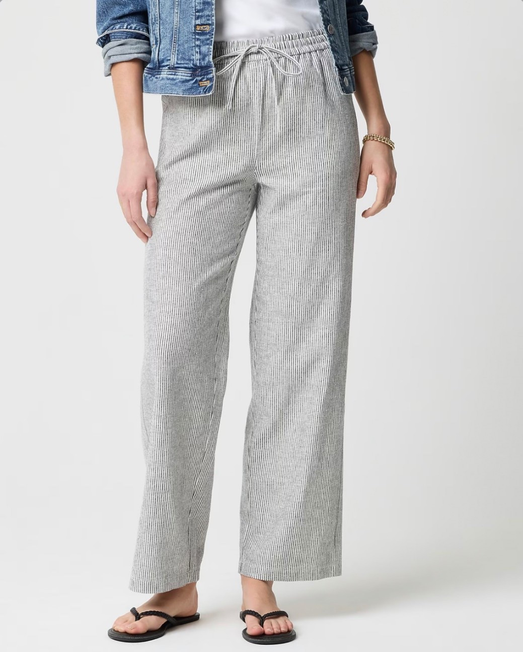 Linen wide leg pants for springg

#LTKMidsize #LTKSpringSale #LTKOver40