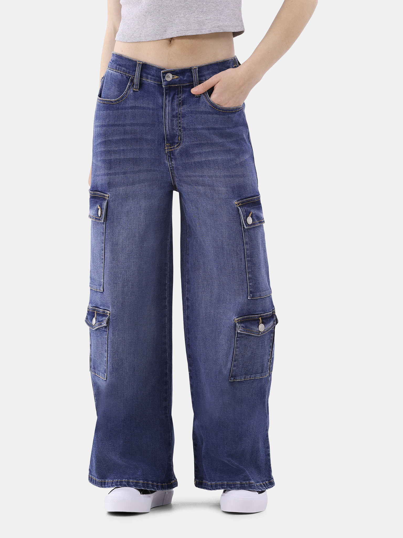 No Boundaries Baggy Cargo Jeans, 32” Inseam, Women’s | Walmart (US)