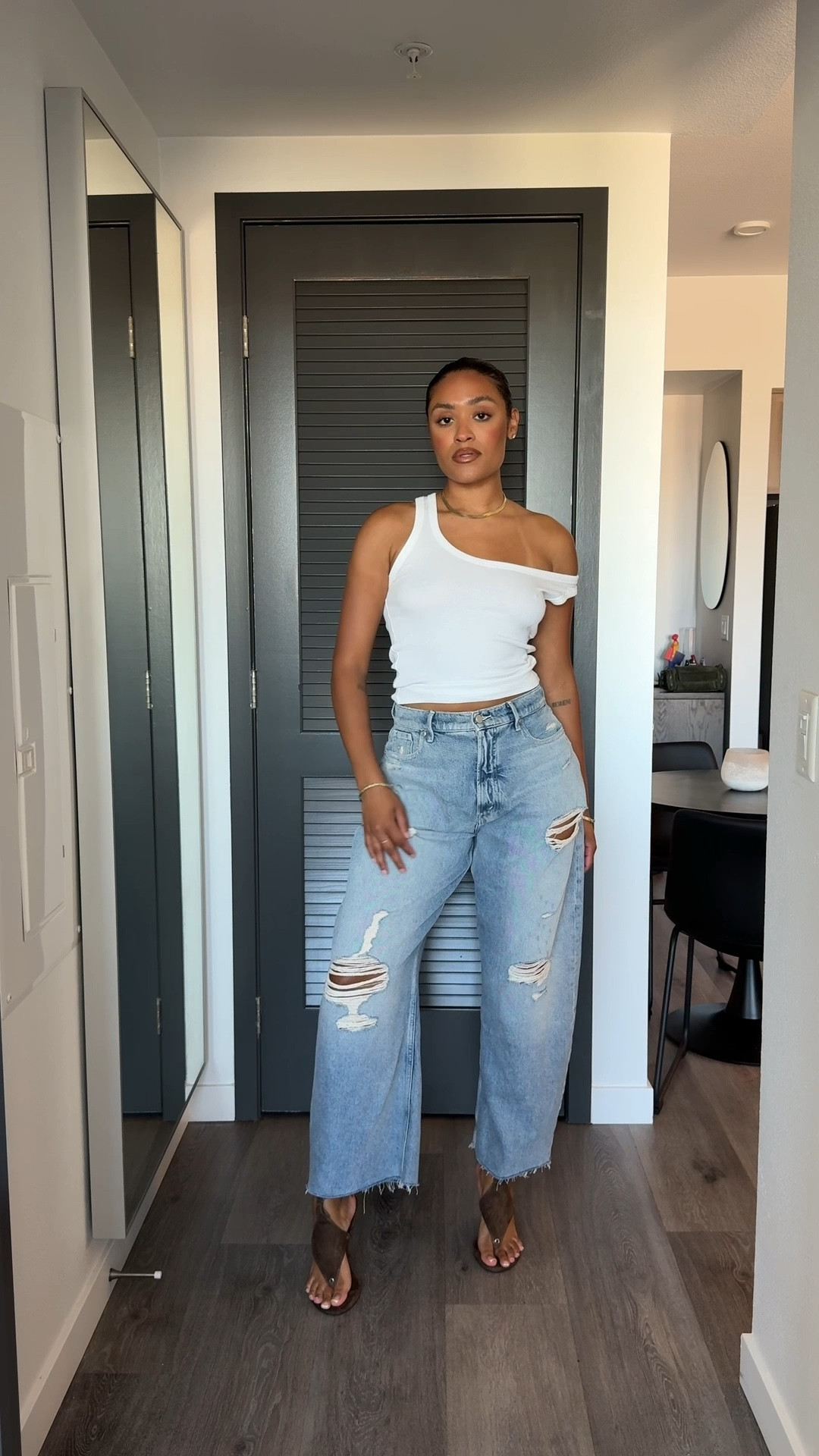 Wearing a 4 in the denim and small in the set 🫶🏾 