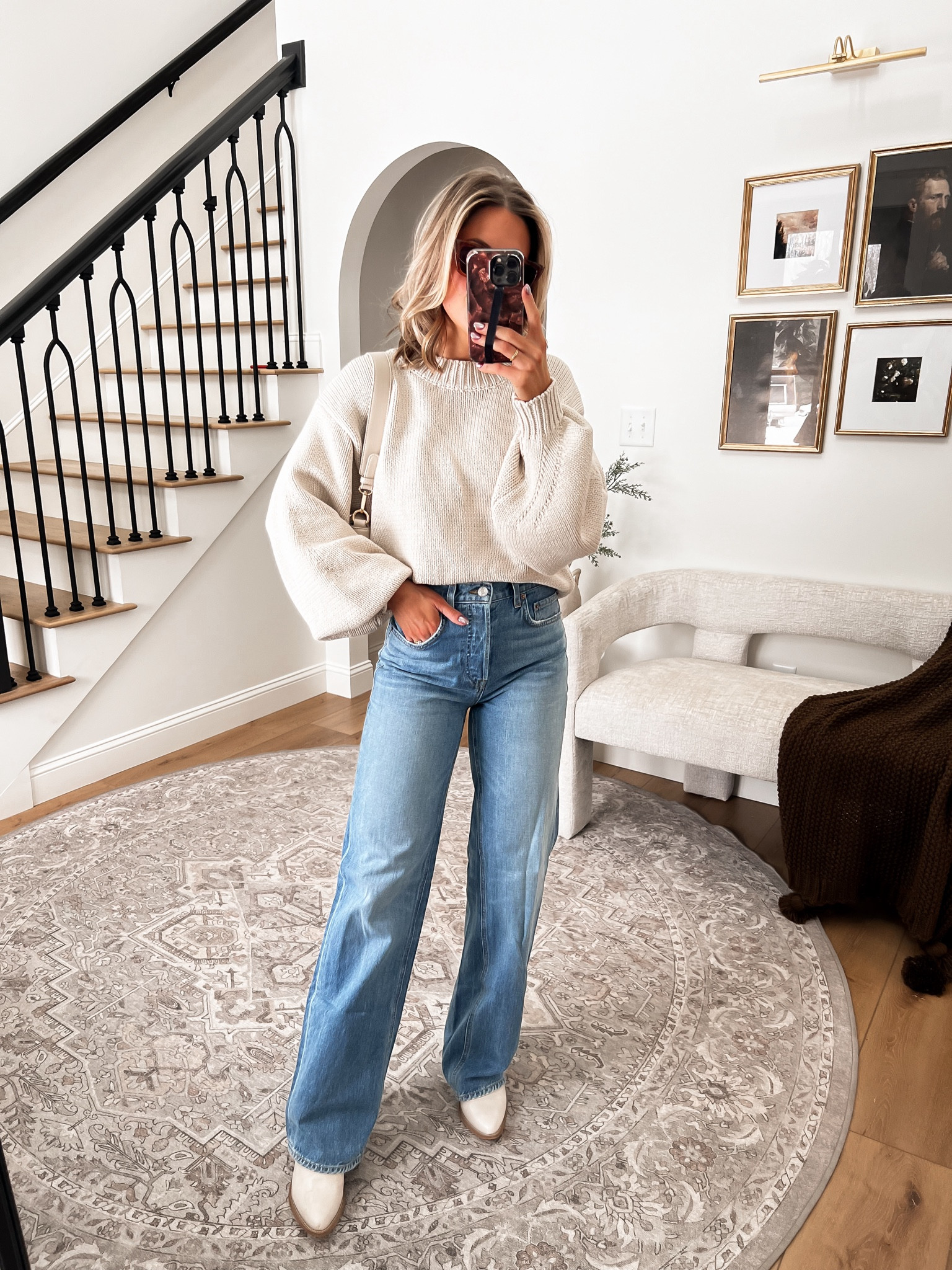 Wide leg jeans & chunky sweater 😘 (jeans size 25, sweater size xs/s)

#LTKsalealert #LTKstyletip #LTKSeasonal