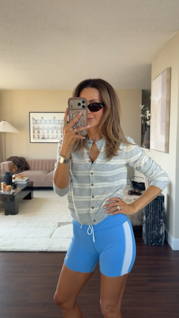 Reformer Pilates uniform, wearing an xs on the workout set but definitely could have done with a small

#LTKgrwm #LTKmorningroutine #LTKActive