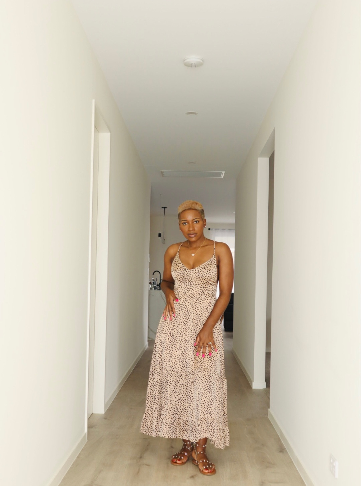 Elegant backless leapard print dress with crossover straps at the back 

#LTKSeasonal #LTKstyletip #LTKaustralia