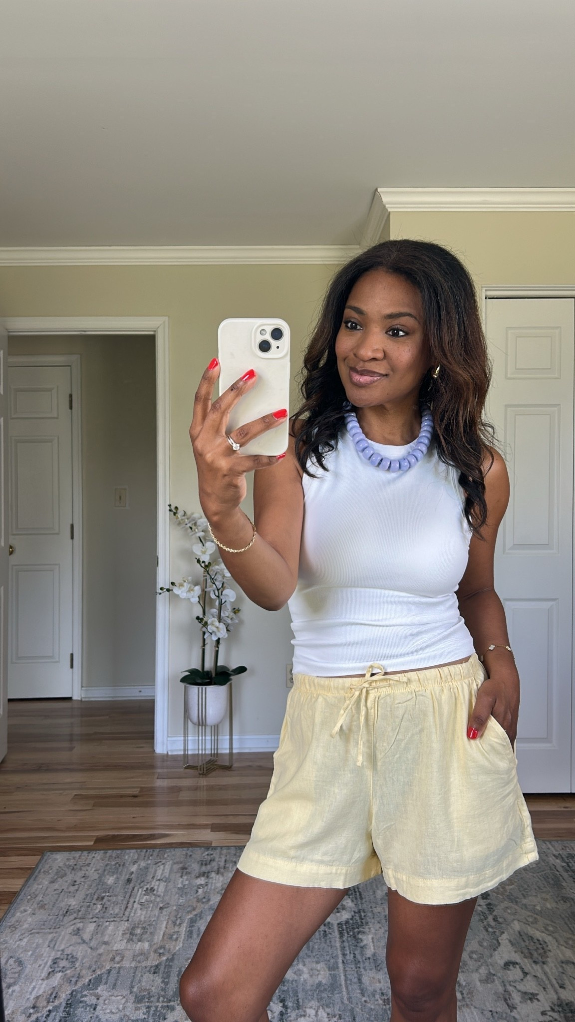 Top is a size medium. Short size size small. ￼

#LTKgrwm #LTKootd #LTKOver40