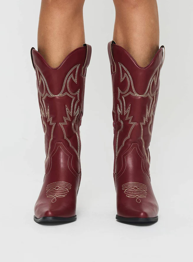 Therapy Clayton Boots Maroon | Princess Polly US