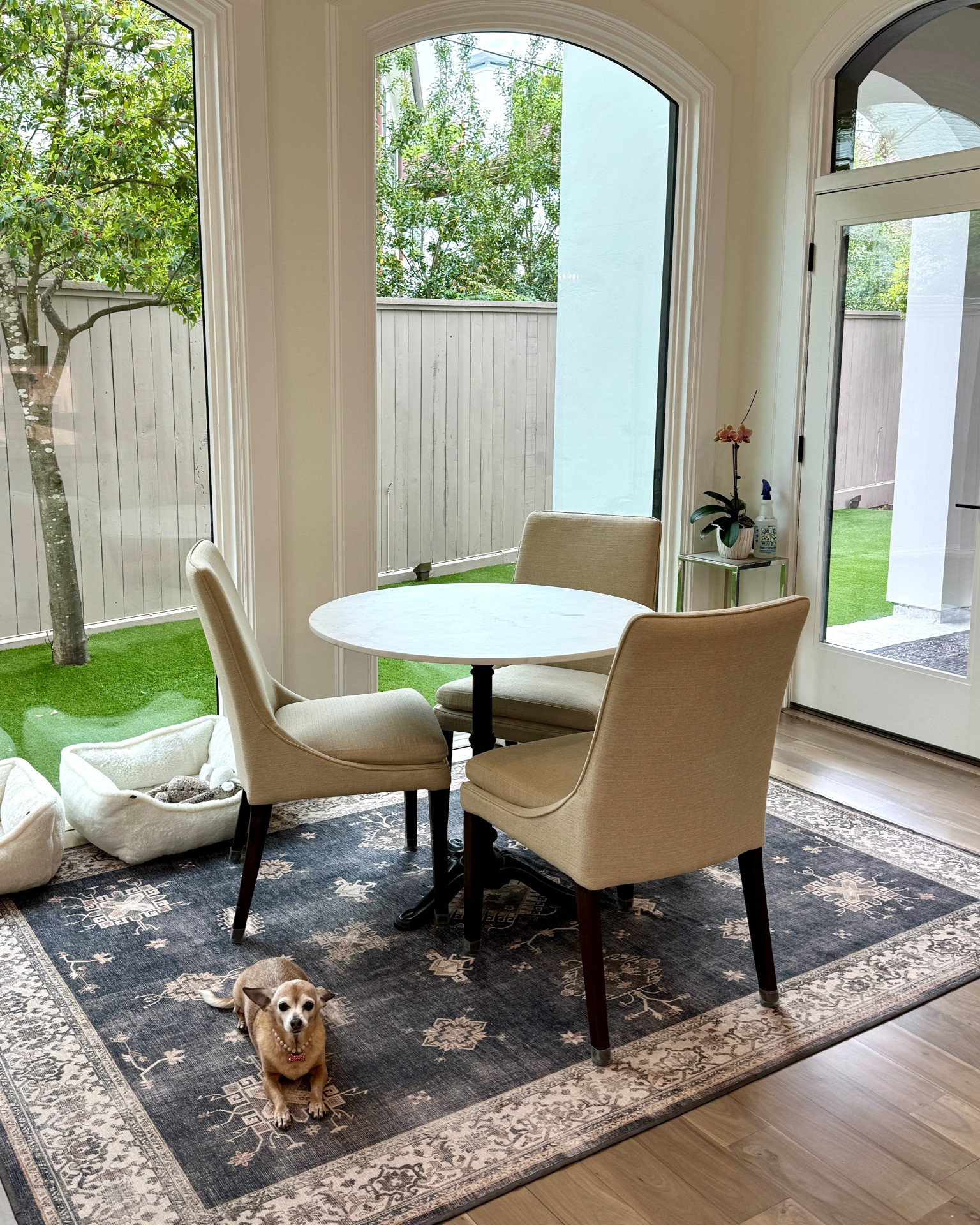 Breakfast Table Dining Room

This bistro table is 30% off today. The site if offering 30% off any one item  

#everypiecefits

Home decor
Home decorations 
Home design
Kitchen table 
Breakfast area 
Dining area 
Interior design 
Area rug

#LTKHome #LTKSaleAlert