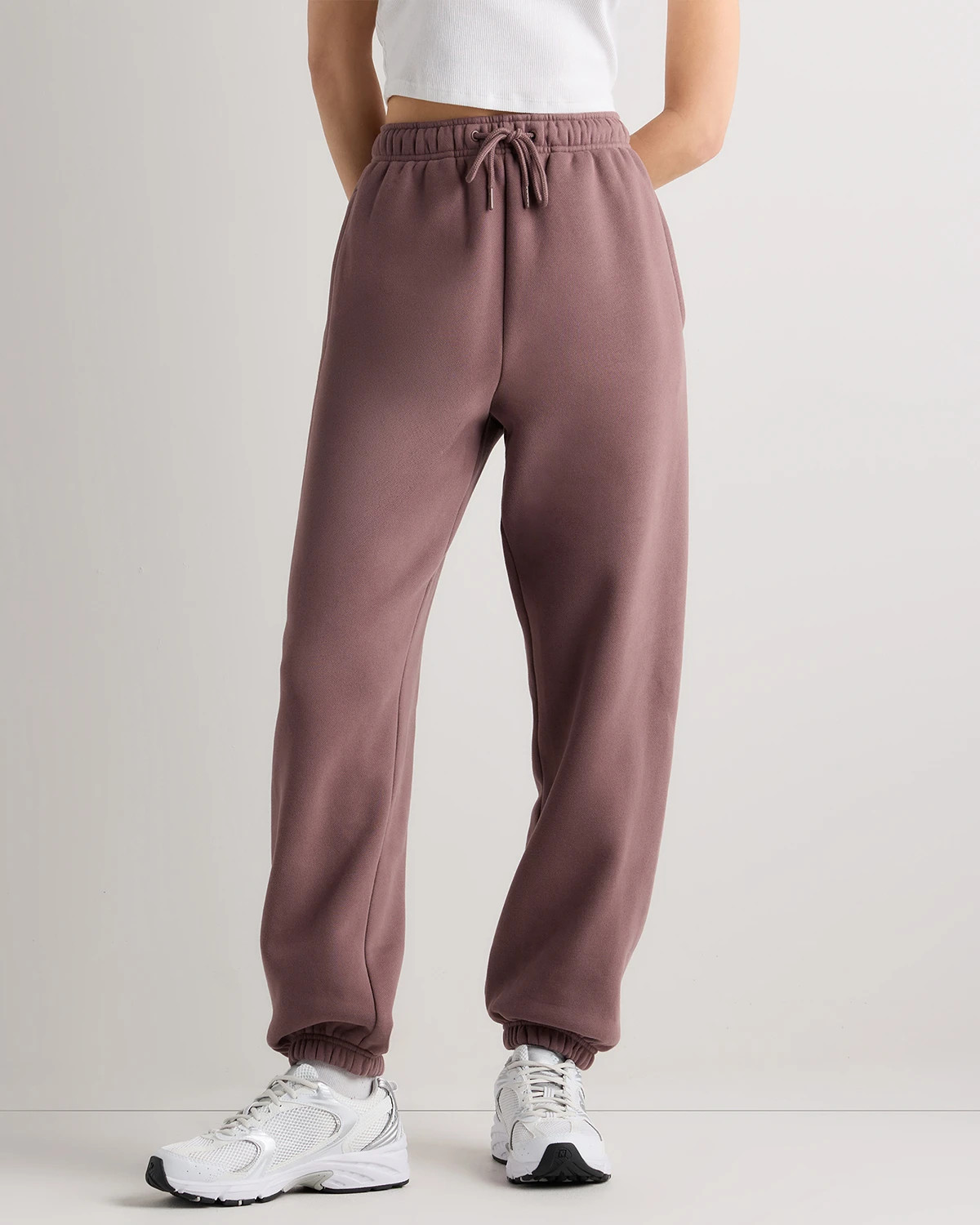 Quince | Women's Everyday Fleece Joggers in Washed Deep Navy, Size Medium, Organic Cotton | Quince