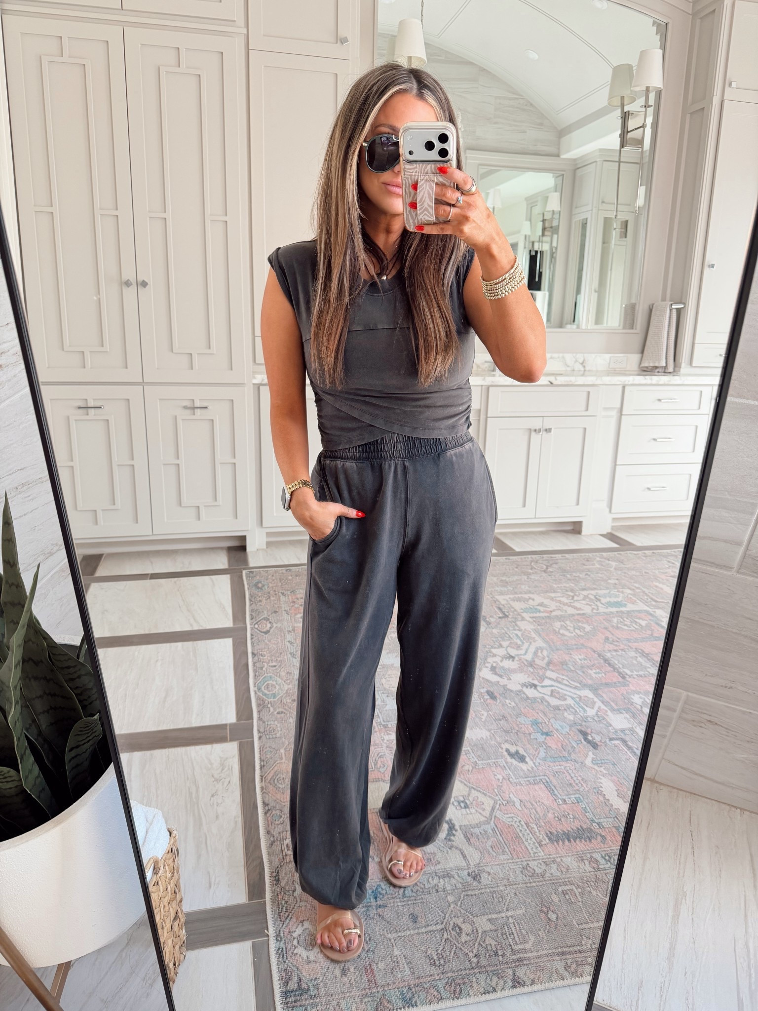 I can already tell this set will be worn on repeat all spring!!

#LTKootd #LTKSeasonal #LTKgrwm