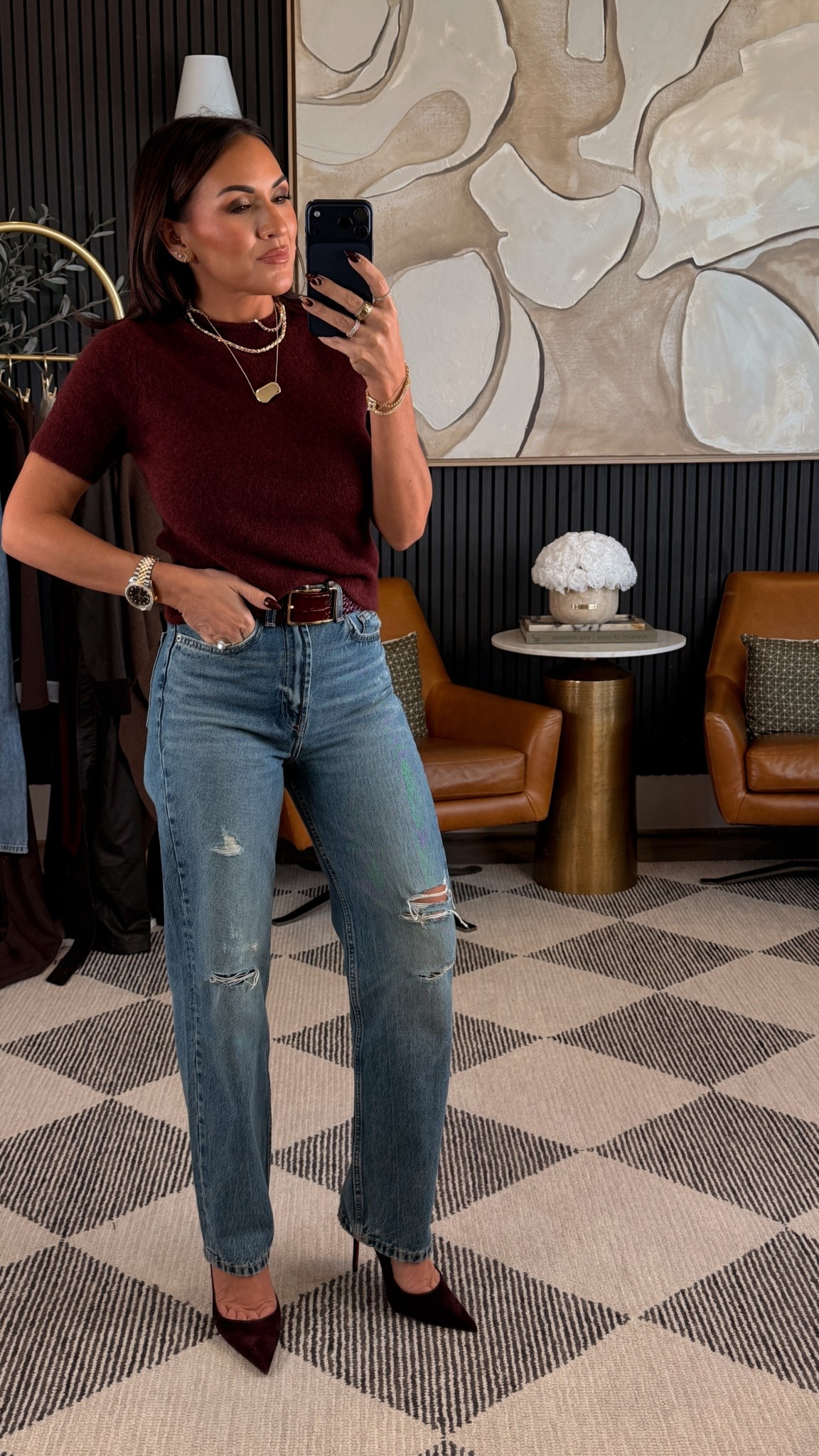 The perfect casual fit 

In a small in top
26 (US 2) in jeans 

5’2/ 130 lbs / 34 DD / 25” waist 

#LTKOver40 #LTKPetite #LTKStyleTip