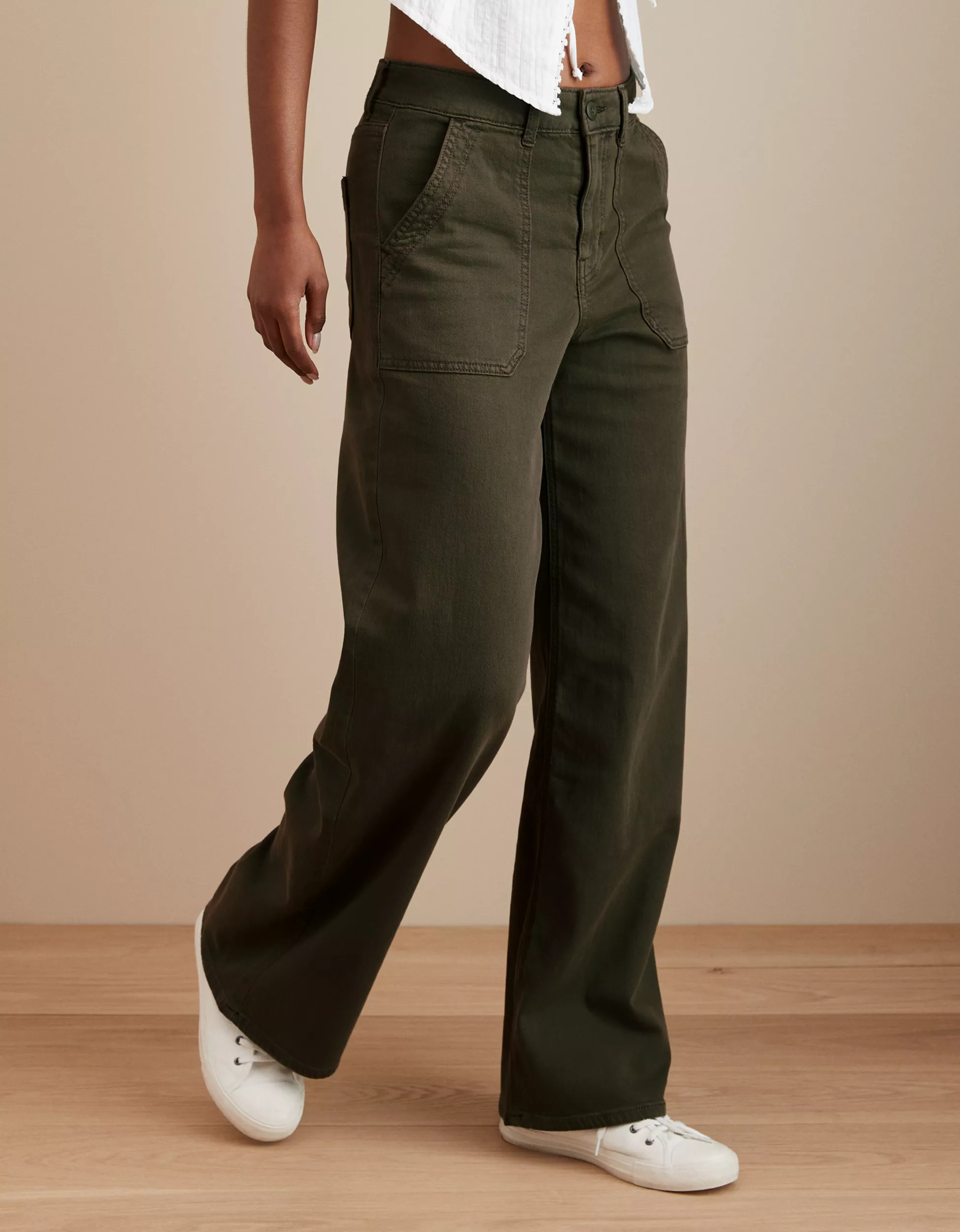 AE Dreamy Drape Stretch Super High-Waisted Baggy Wide-Leg Pant | American Eagle Outfitters (US & CA)